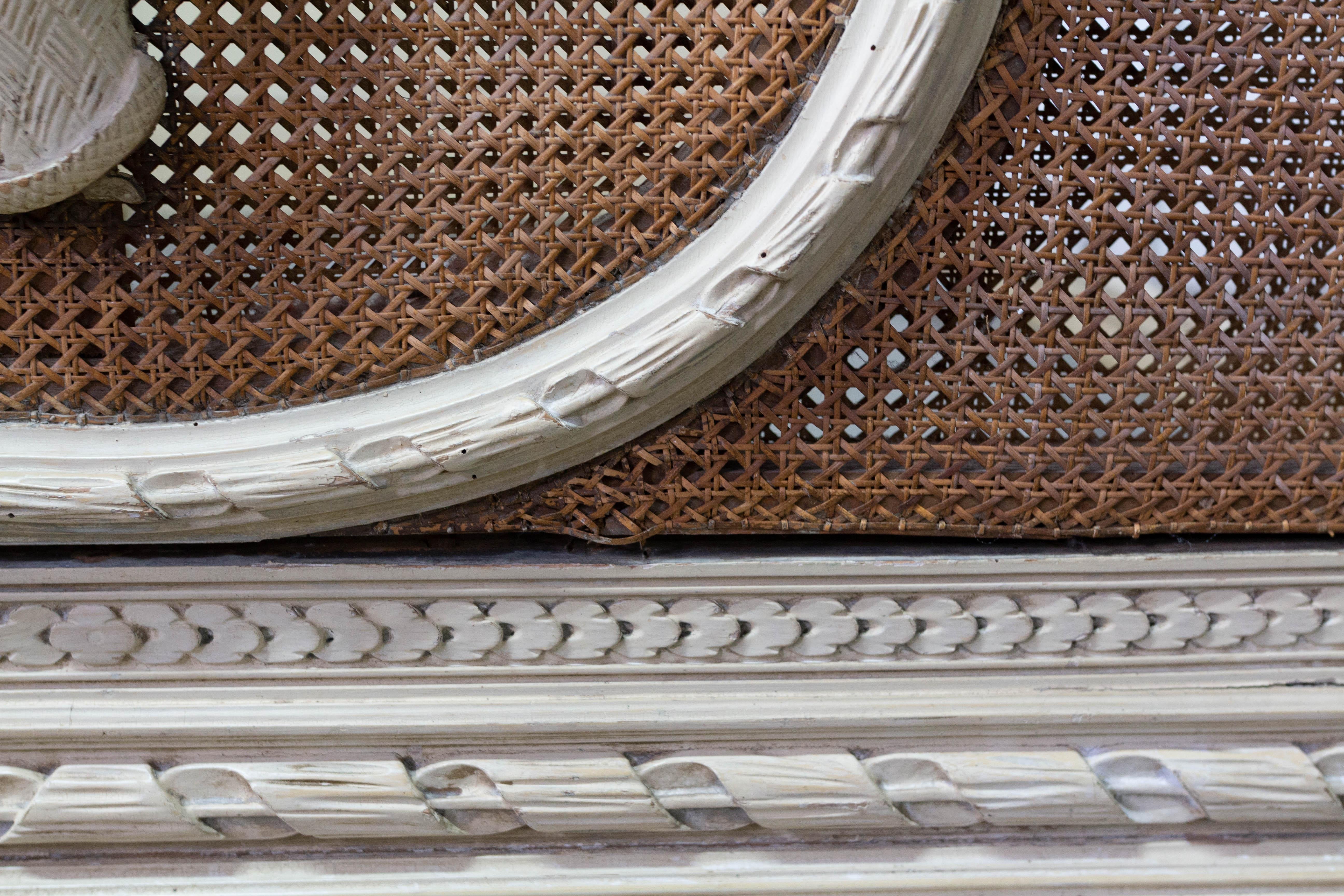 French Medallion Bed 19th Century Louis XVI Cane, Early 20th Century 5