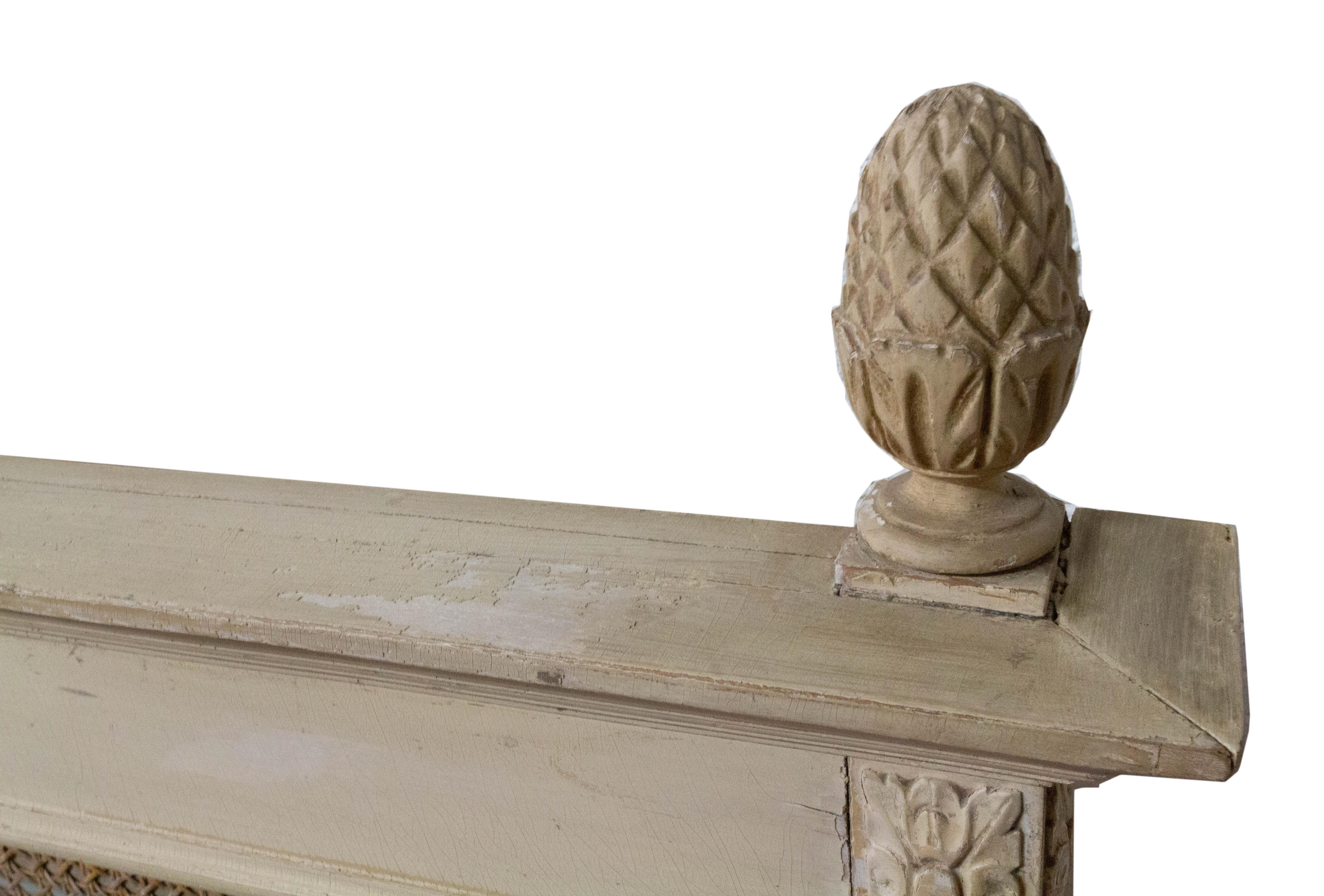 French Medallion Bed 19th Century Louis XVI Cane, Early 20th Century 9
