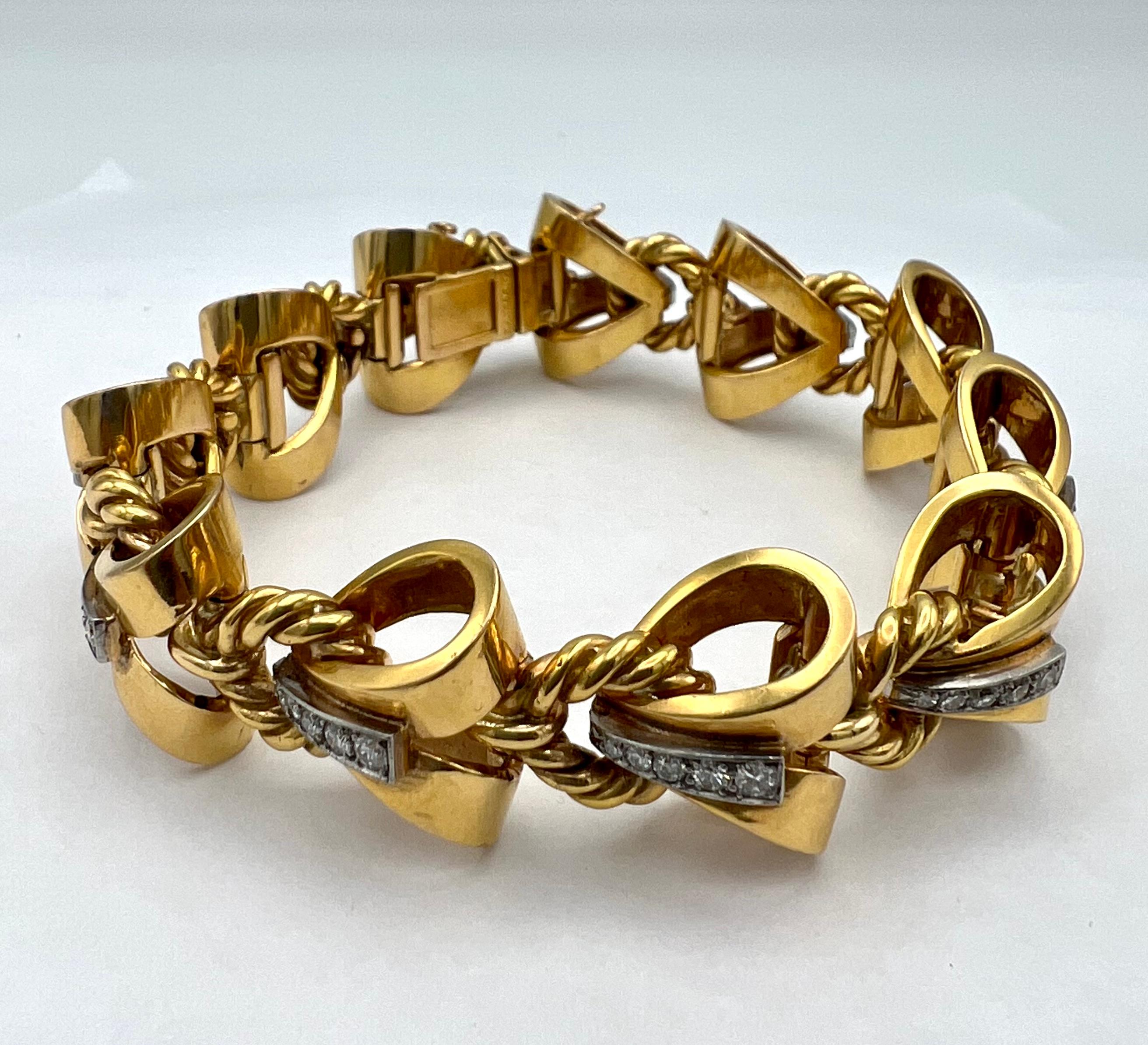 French Mellerio dis Meller Yellow Gold and Dimond Link Bracelet, Circa 1950’s In Excellent Condition For Sale In Beverly Hills, CA