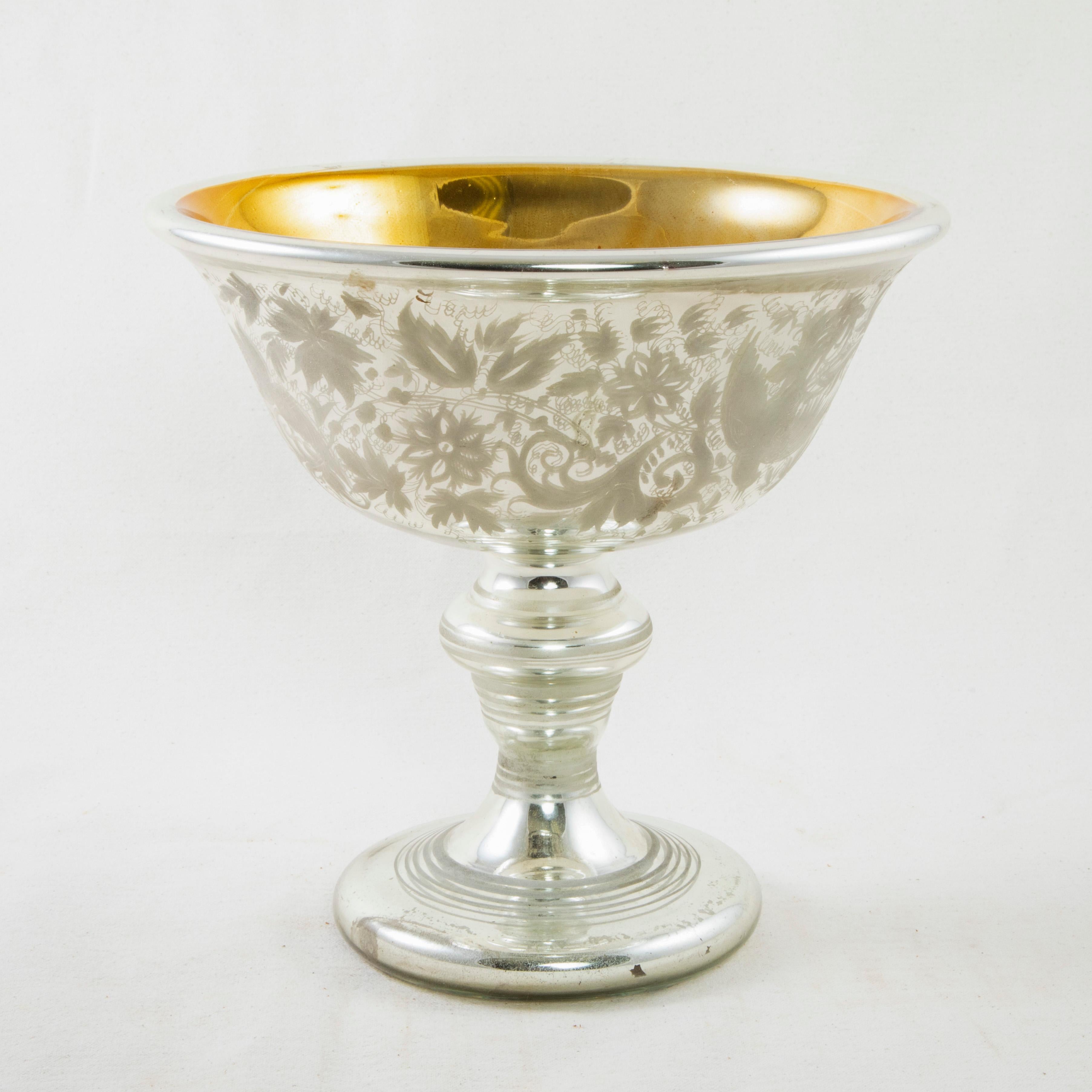 French Mercury Glass Footed Compote or Bowl with Etched Design, circa 1900 In Good Condition In Fayetteville, AR