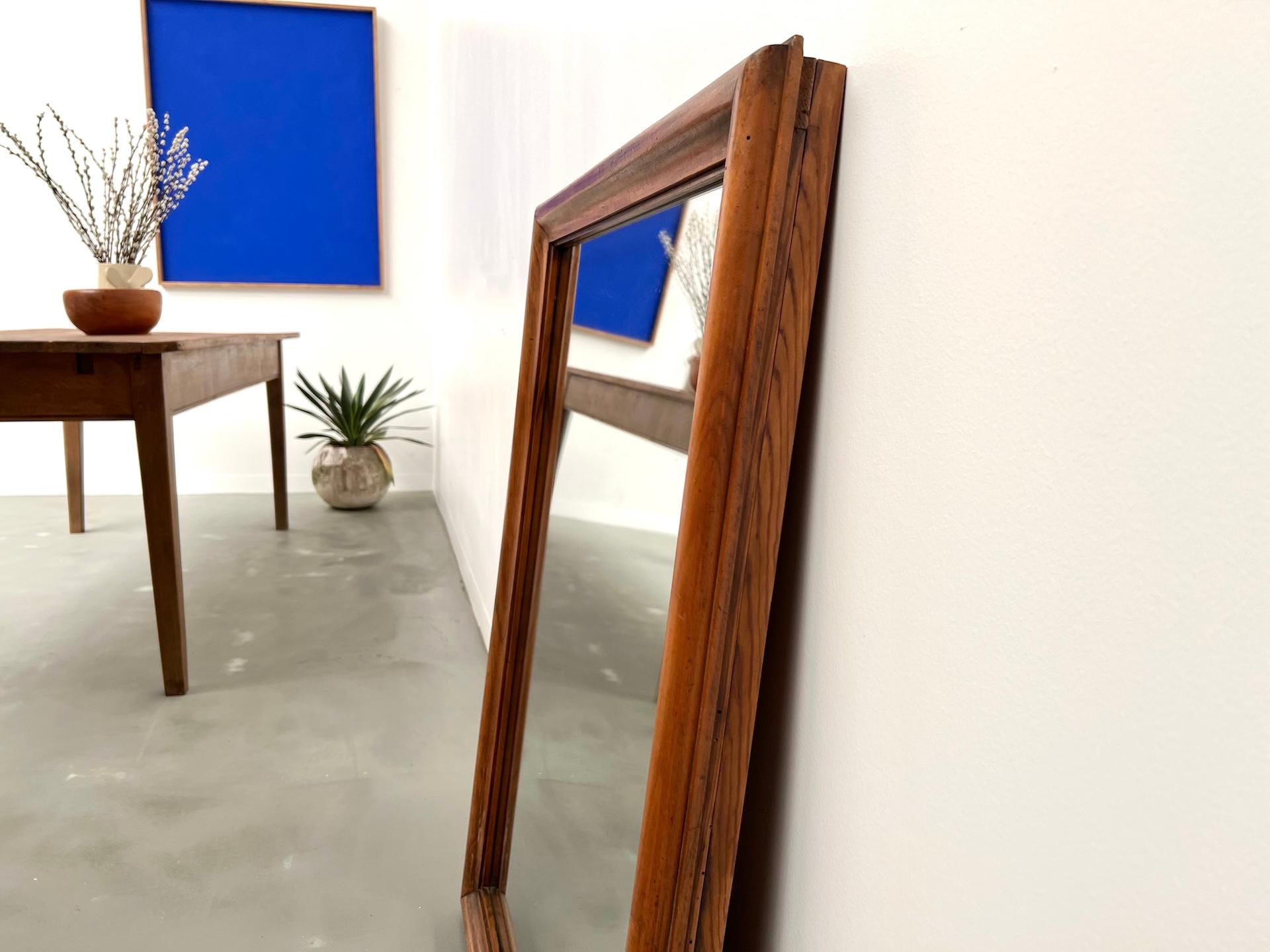 French mercury mirror in walnut, circa 1900 For Sale 5