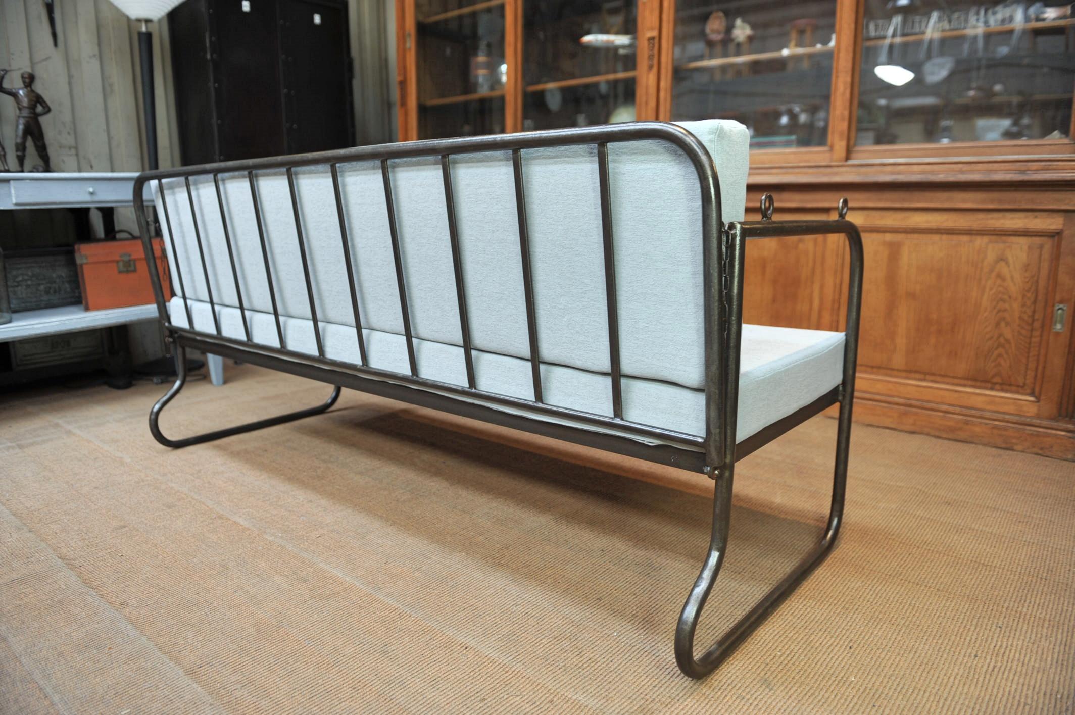 Early 20th Century French Mesh Iron Sofa or Daybed , Double Folding System, 1920s, Reupholstered