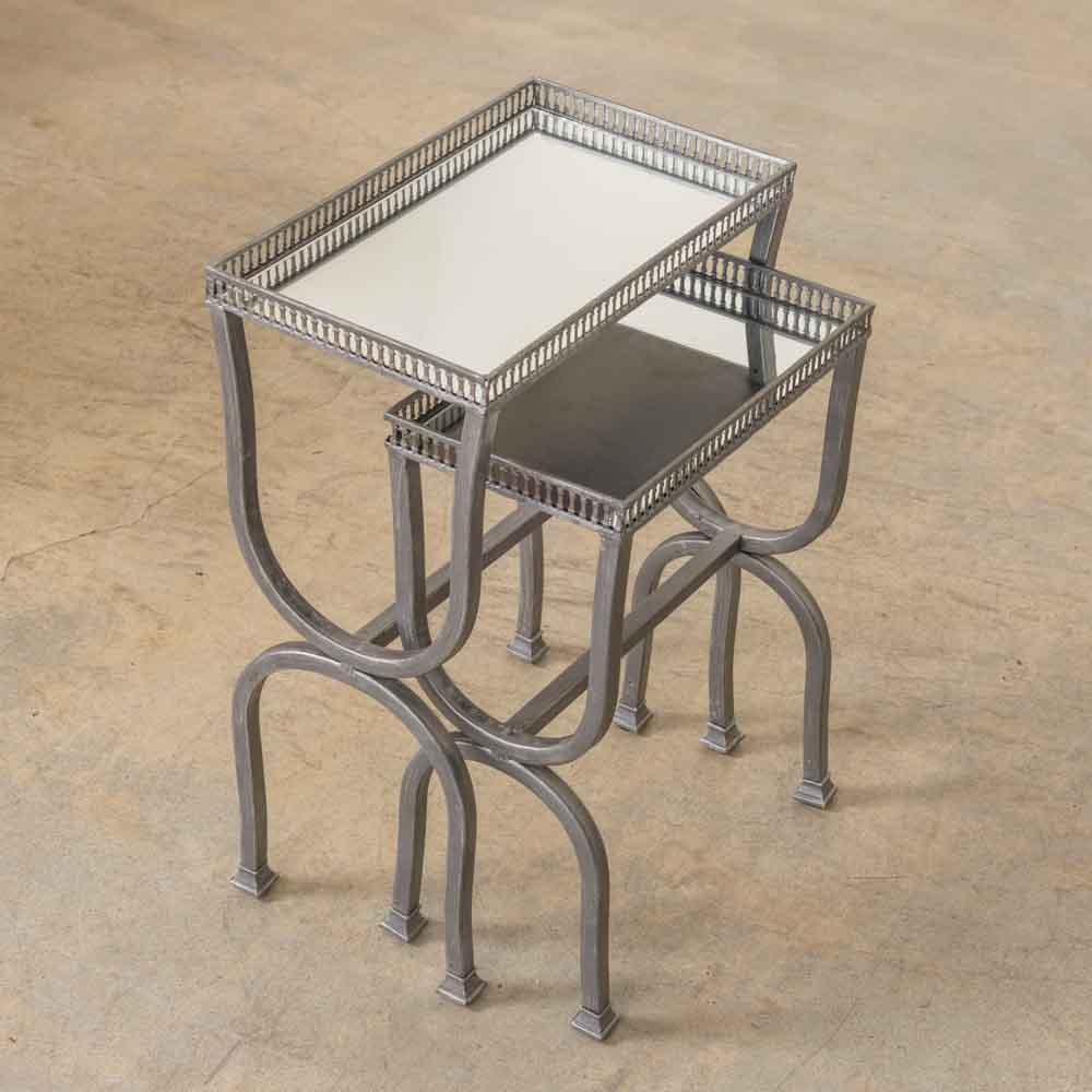 Lot de 3 tables françaises en métal et miroir en vente 2