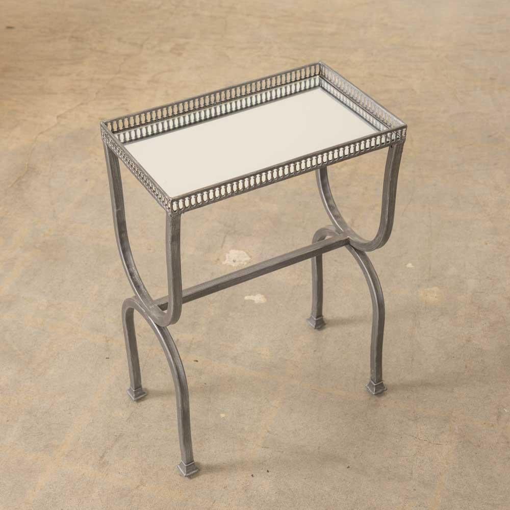 Lot de 3 tables françaises en métal et miroir en vente 3