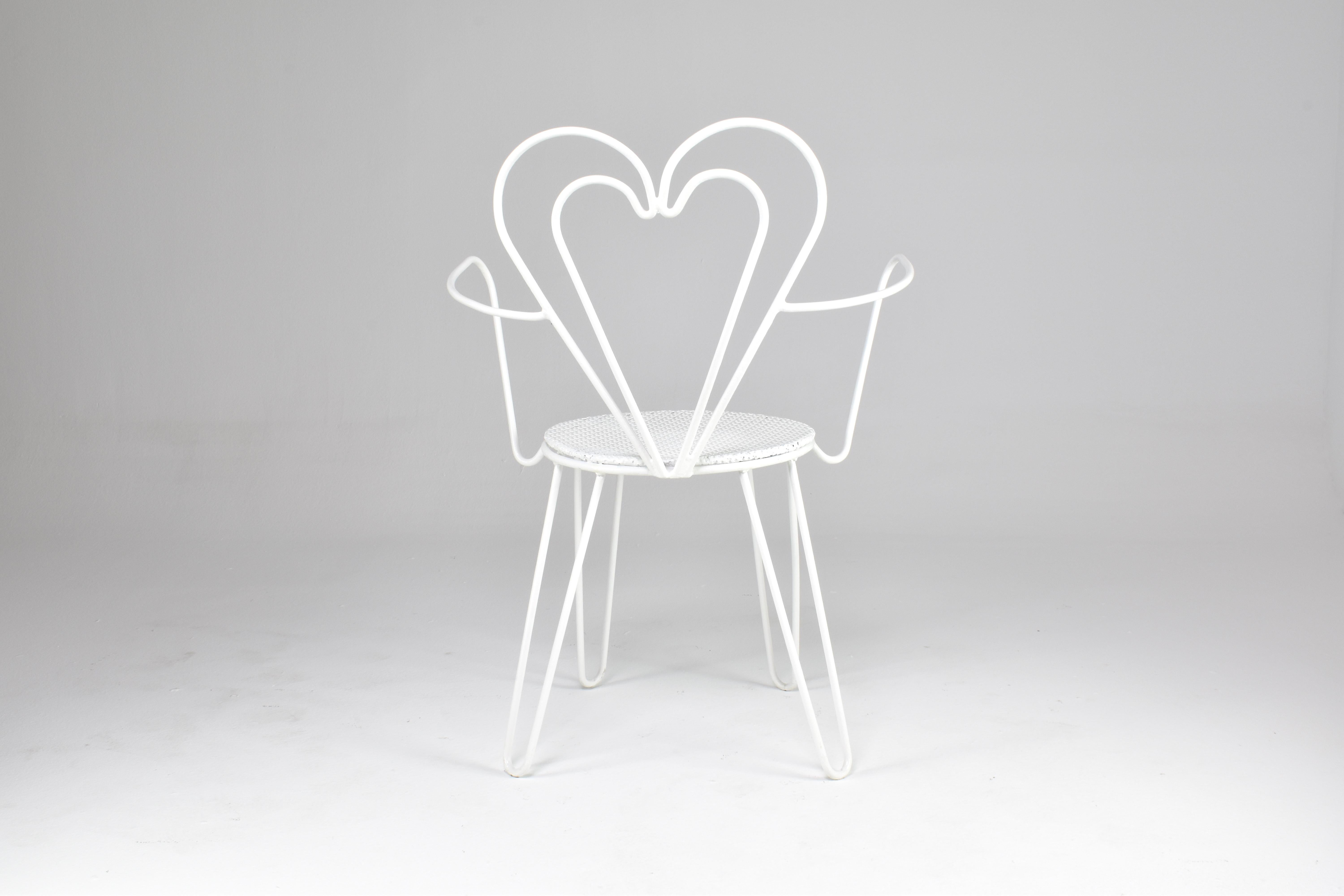 white heart chair