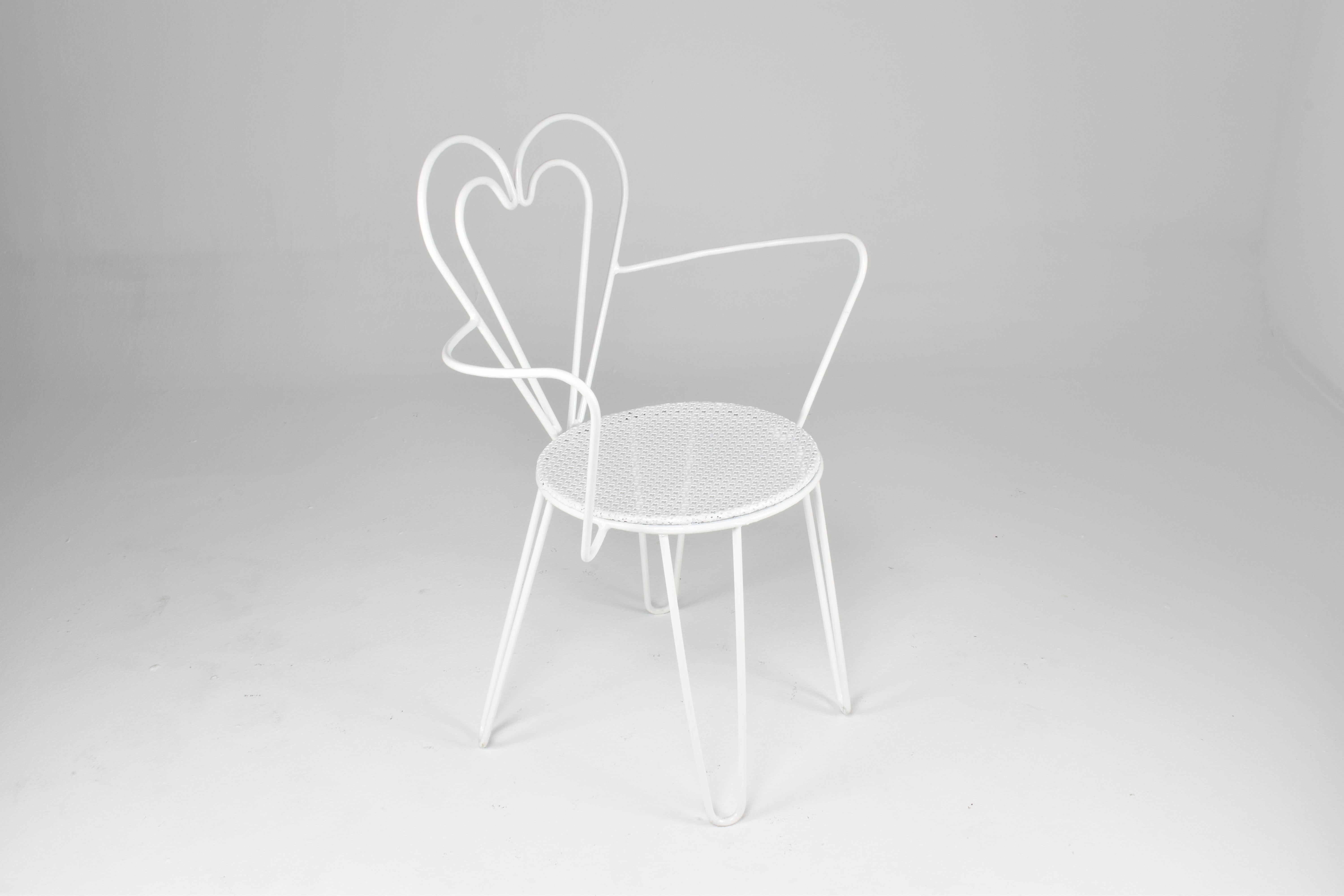 French Metal Heart Chairs by Mathieu Matégot, 1950s For Sale 1