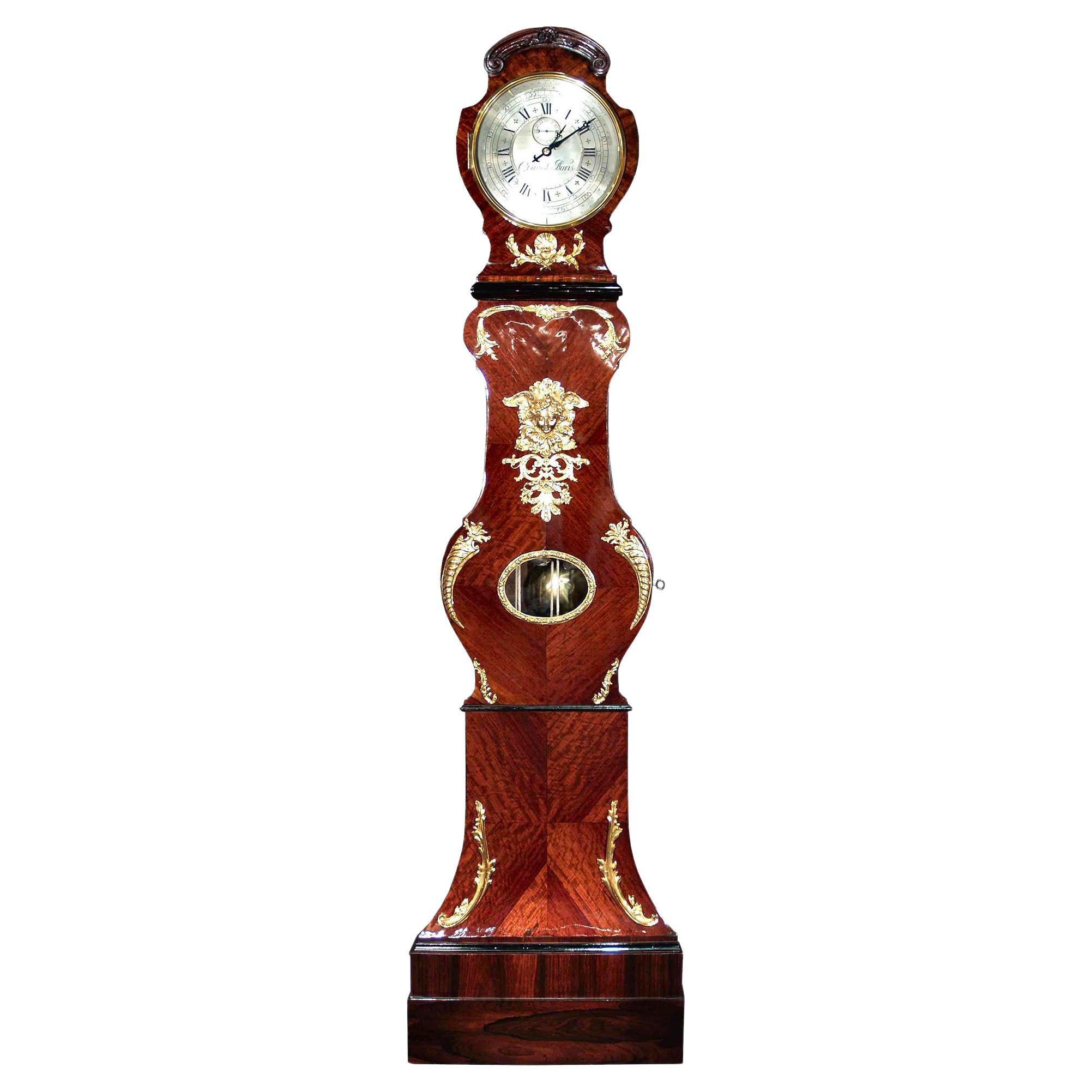 Reloj de caja alta francés de mediados del siglo XVIII, época Luis XV, hacia 1740