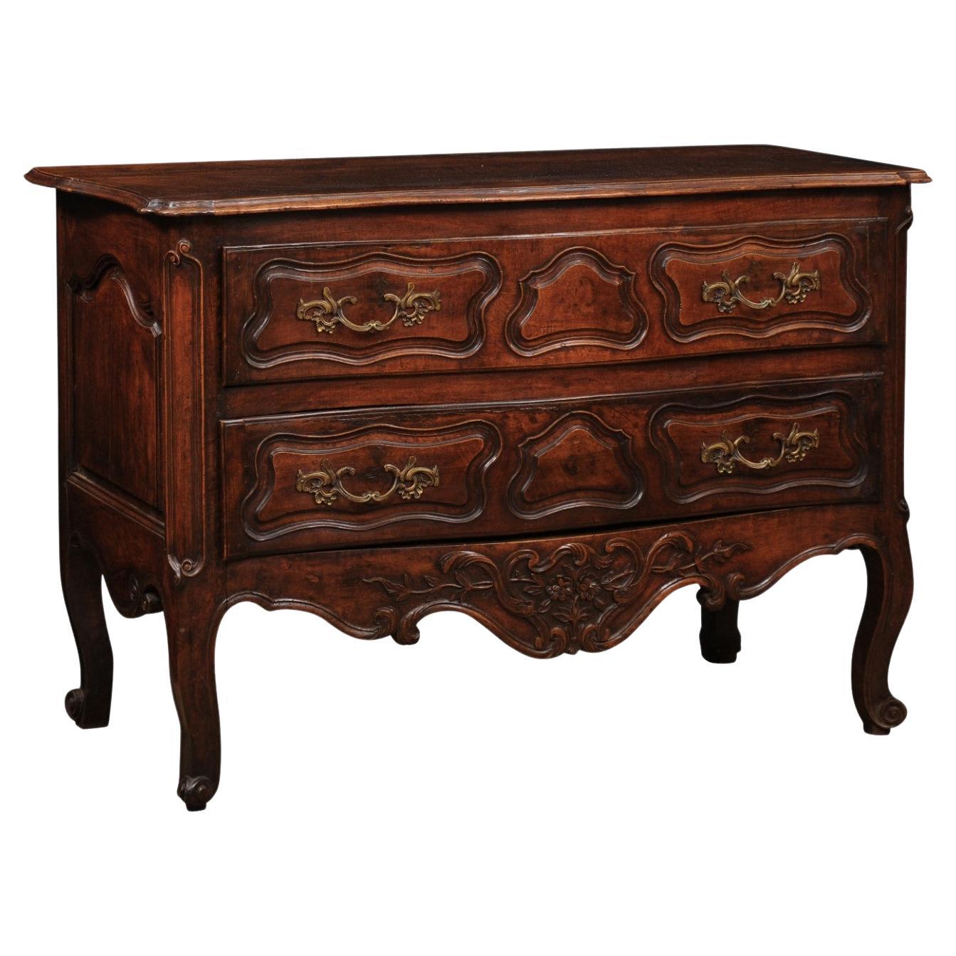  French Mid 18th Century Louis XV Walnut Commode with 2 Drawers For Sale