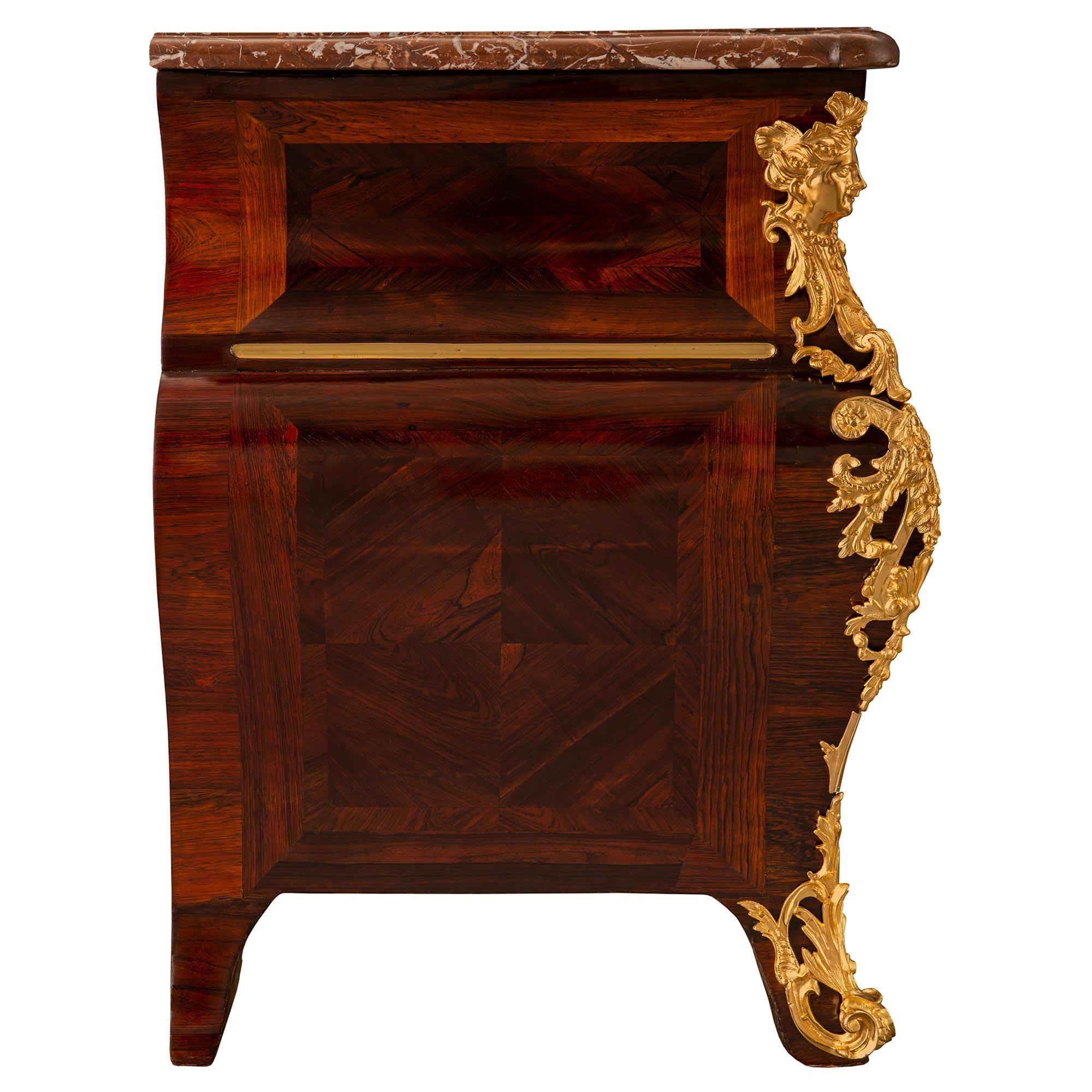 French Mid-18th Century Régence Period Rosewood, Ormolu and Marble Commode For Sale 1