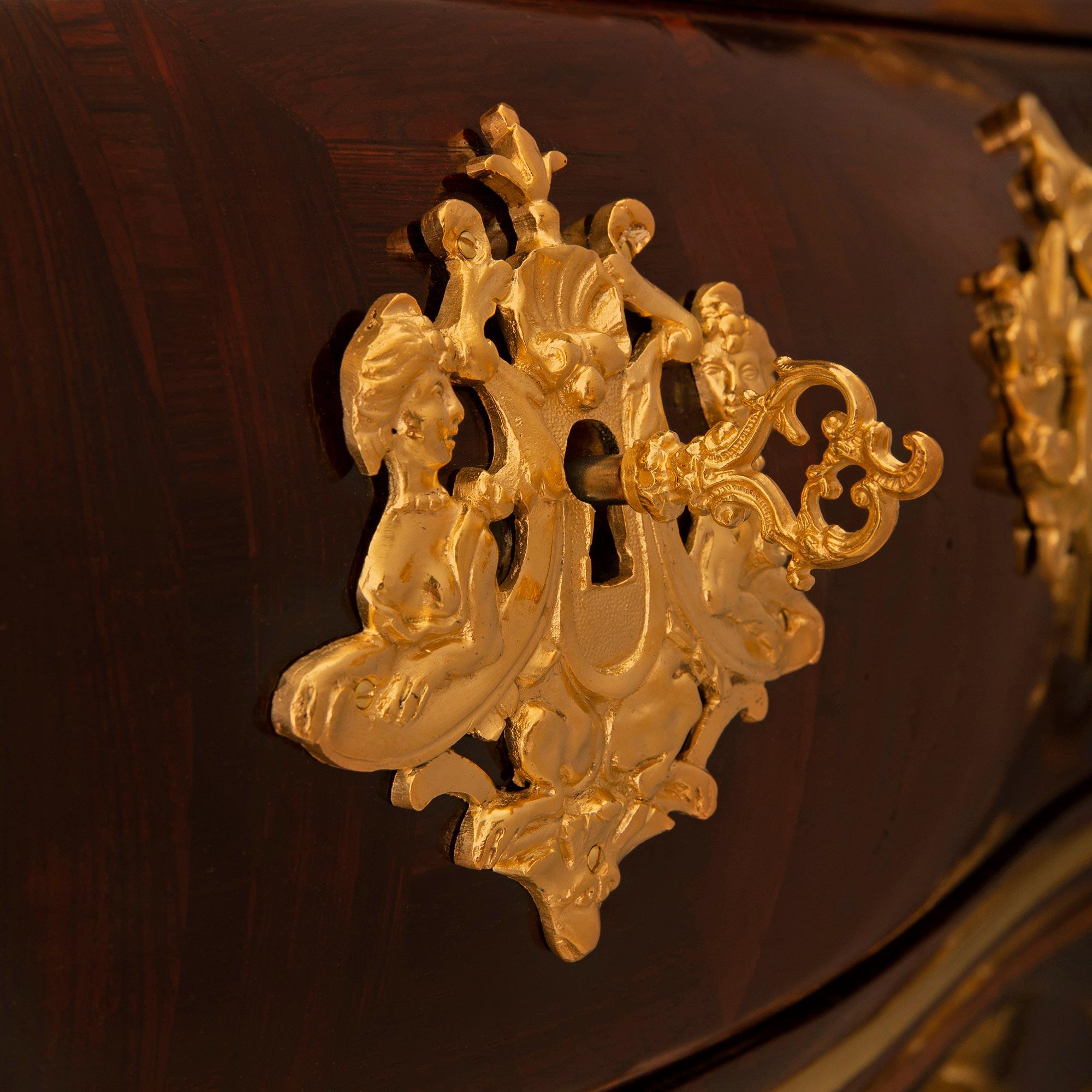 French Mid-18th Century Régence Period Rosewood, Ormolu and Marble Commode For Sale 4