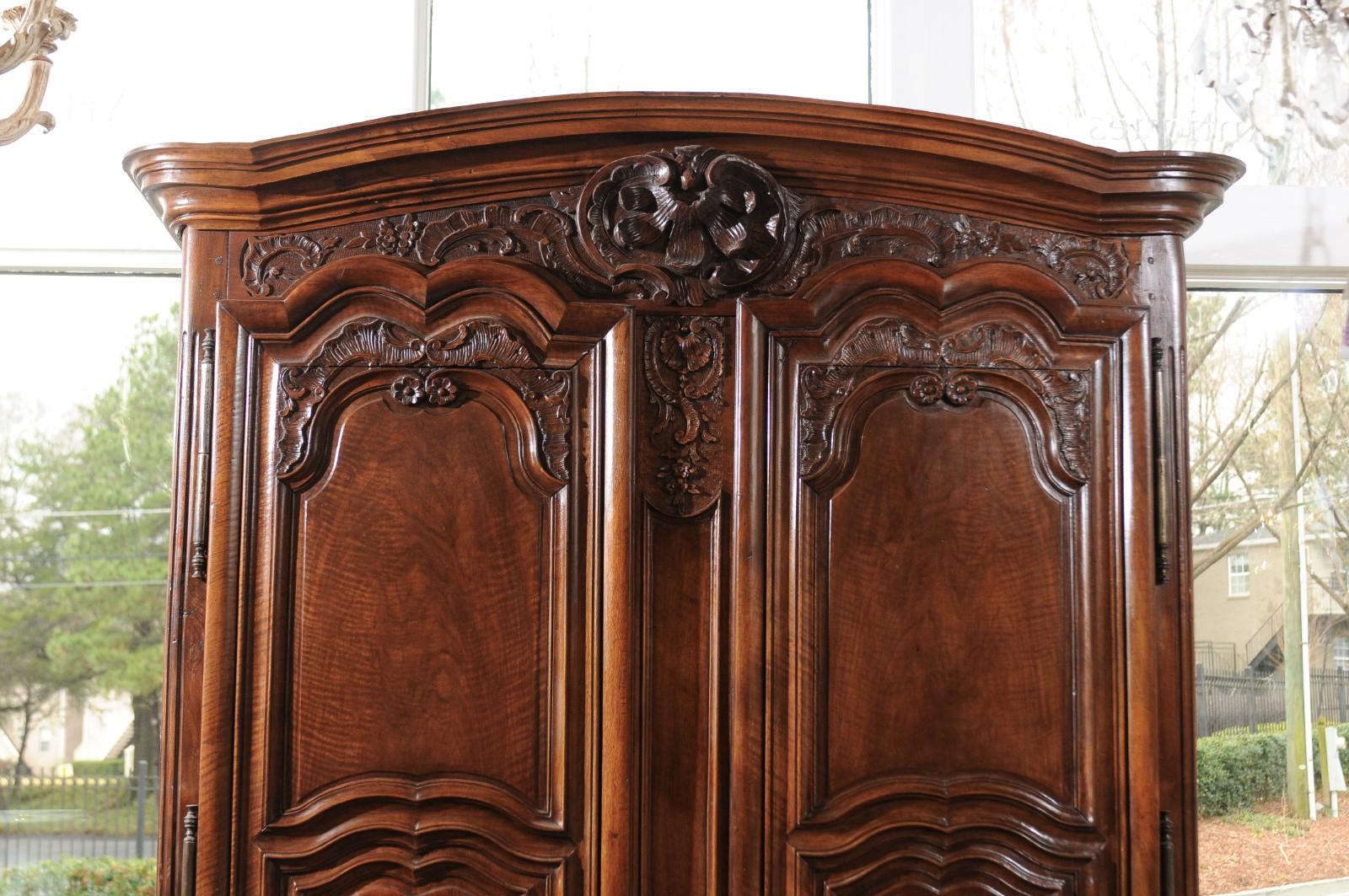 French Mid-18th Century Walnut Louis XV Lyonnaise Armoire with Carved Shell 3