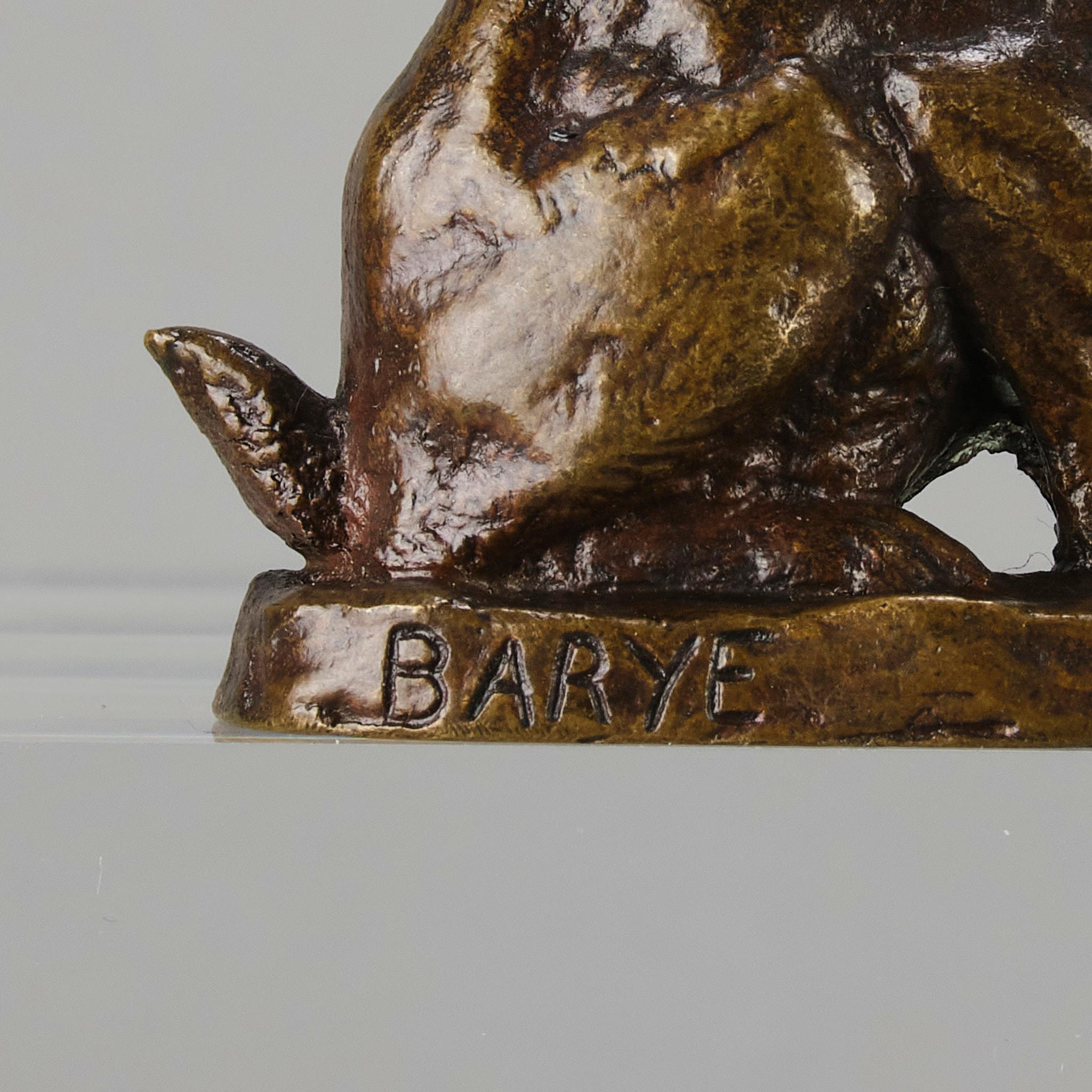 Bronze animalier français du milieu du 19e siècle « Lampine Assis » d'Antoine L Barye en vente 1