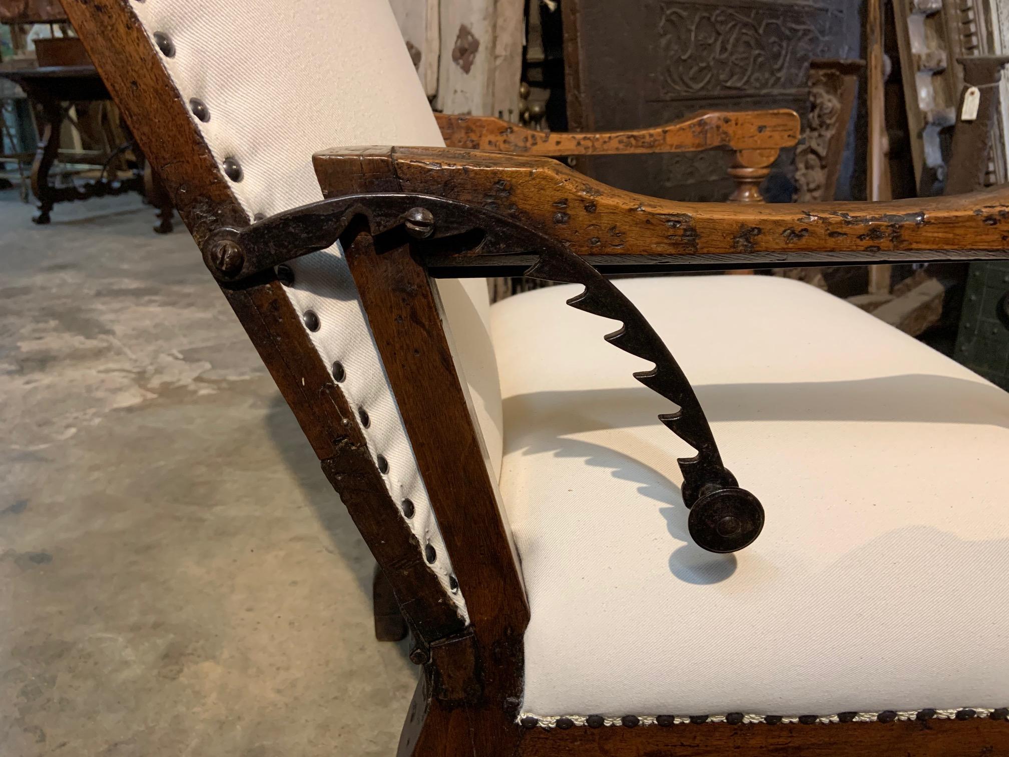 French 18th Century Chaise De Repos, Armchair 3