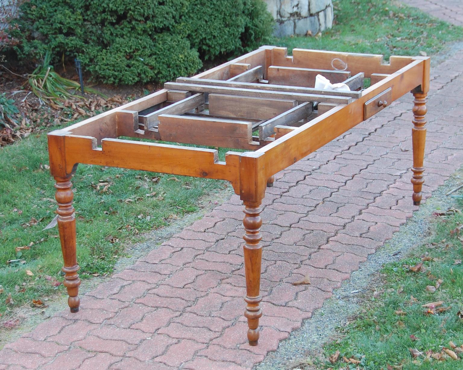 Country French Mid-19th Century Cherry & Chestnut Farmhouse Extending Table Turned Legs