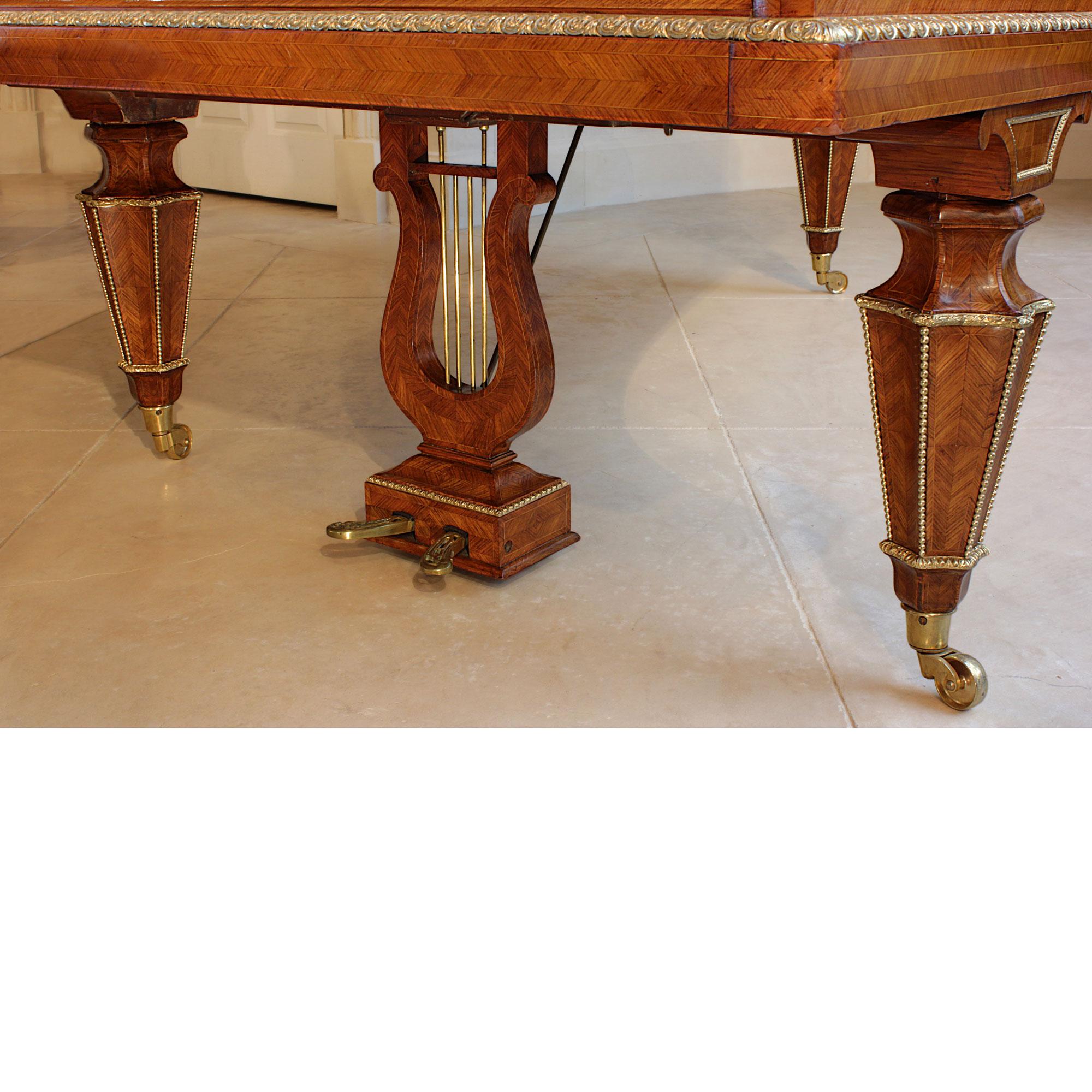 Louis XVI Grand Piano de concert franais du milieu du XIXe sicle sign Pleyel en vente