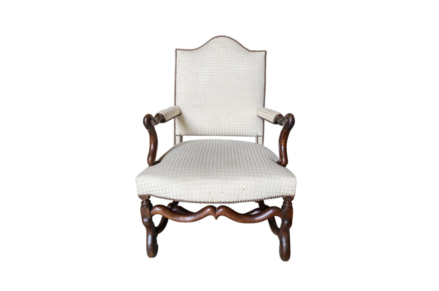Walnut French Mid-19th Century Louis XIII Style Armchair For Sale