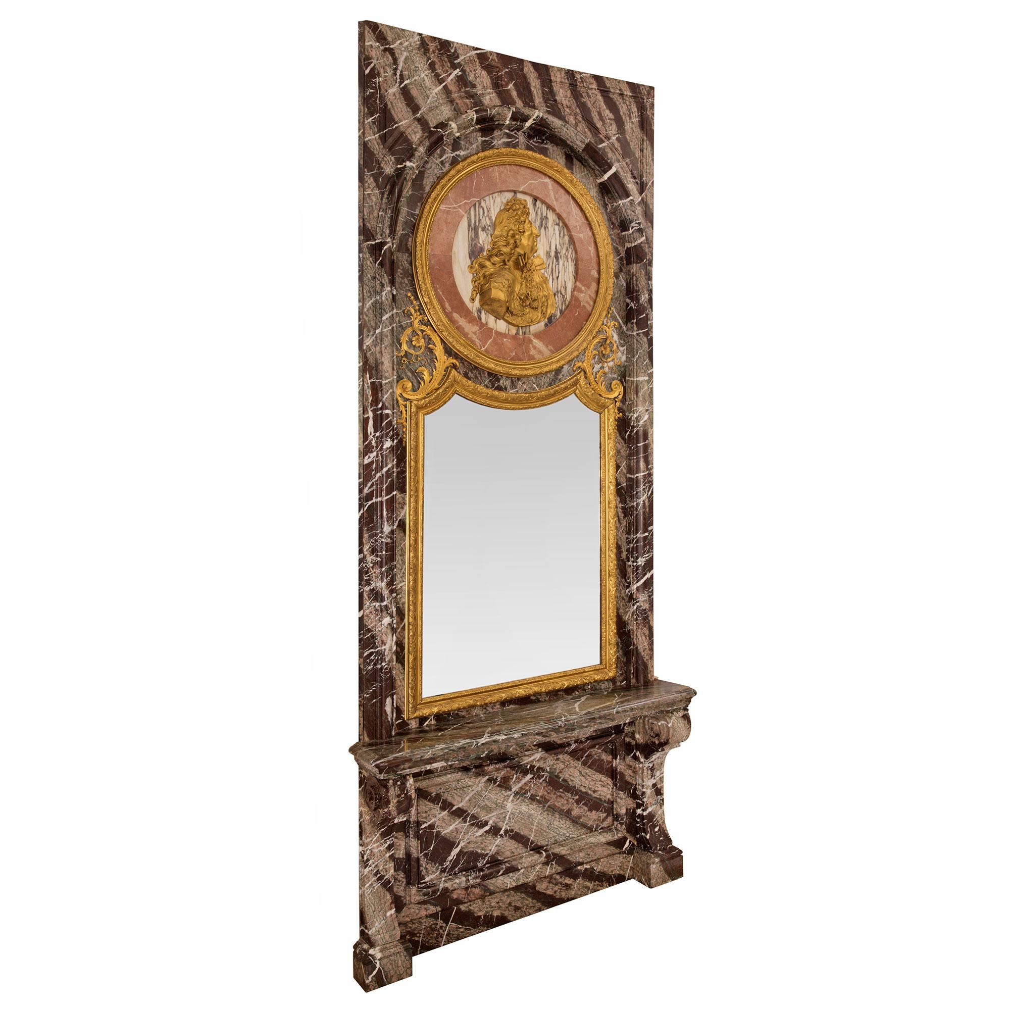 French Mid-19th Century Louis XIV Style Marble Console and Matching Mirror In Good Condition For Sale In West Palm Beach, FL