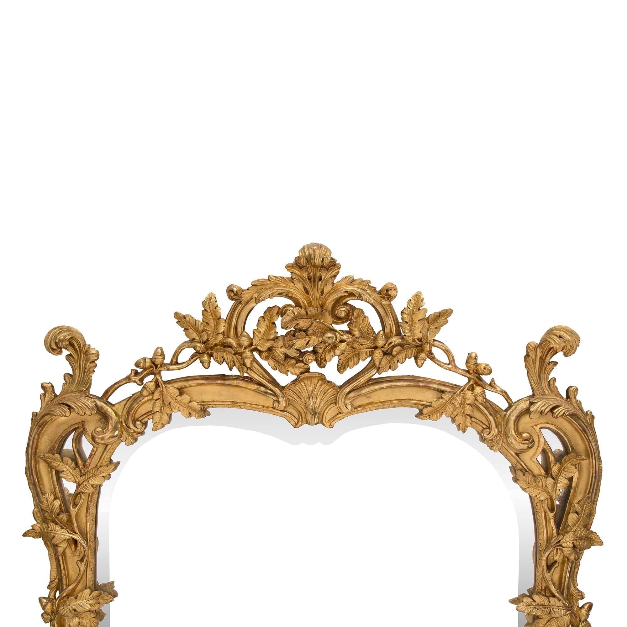 French Mid-19th Century Louis XV Style Giltwood Mirror In Good Condition For Sale In West Palm Beach, FL