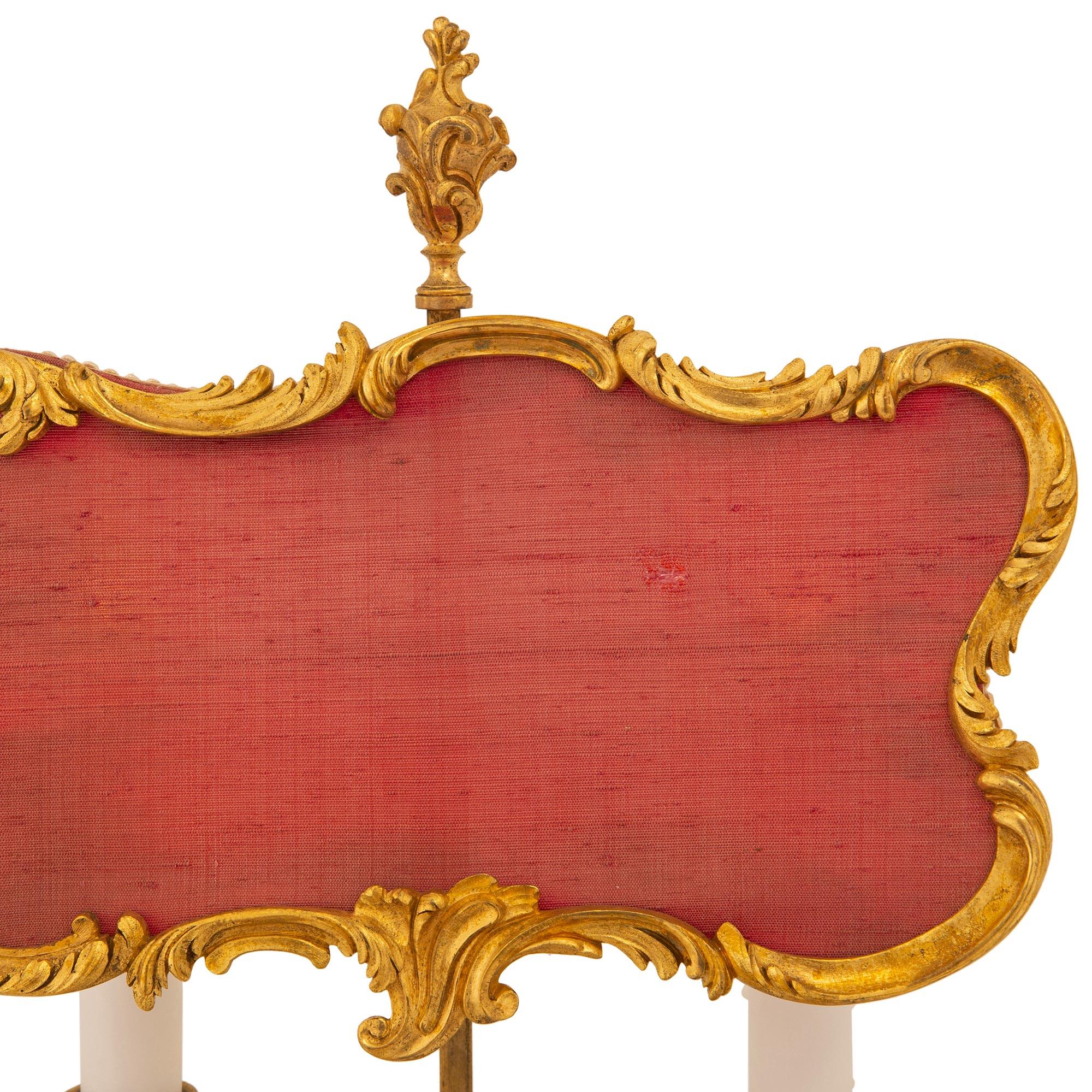 Lámpara candelabro de Ormolu francesa de mediados del siglo XIX, estilo Luis XV en venta 1