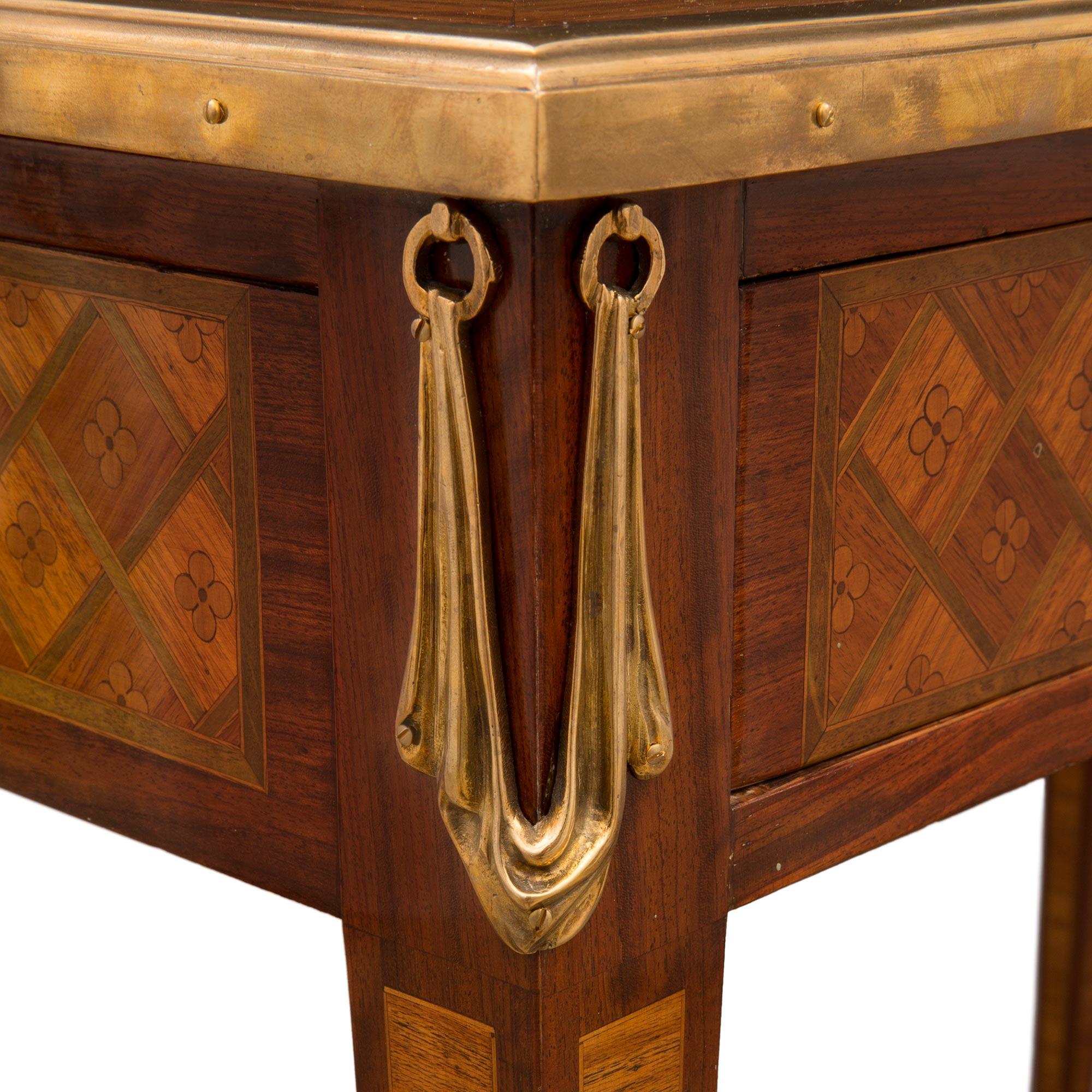 French Mid-19th Century Louis XVI Style Tulipwood, Kingwood and Charmwood Desk For Sale 4