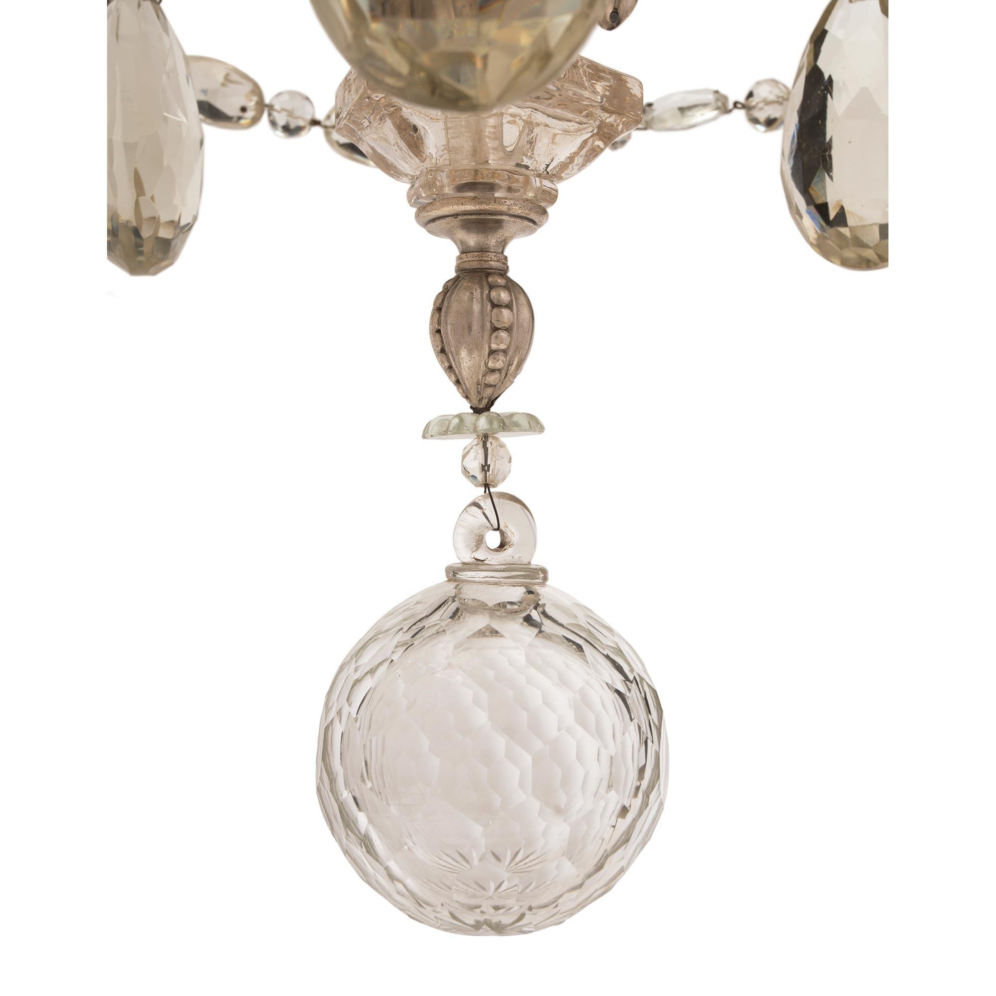 French Mid-19th Century Louis XVI Style Baccarat Crystal and Bronze Chandelier For Sale 4