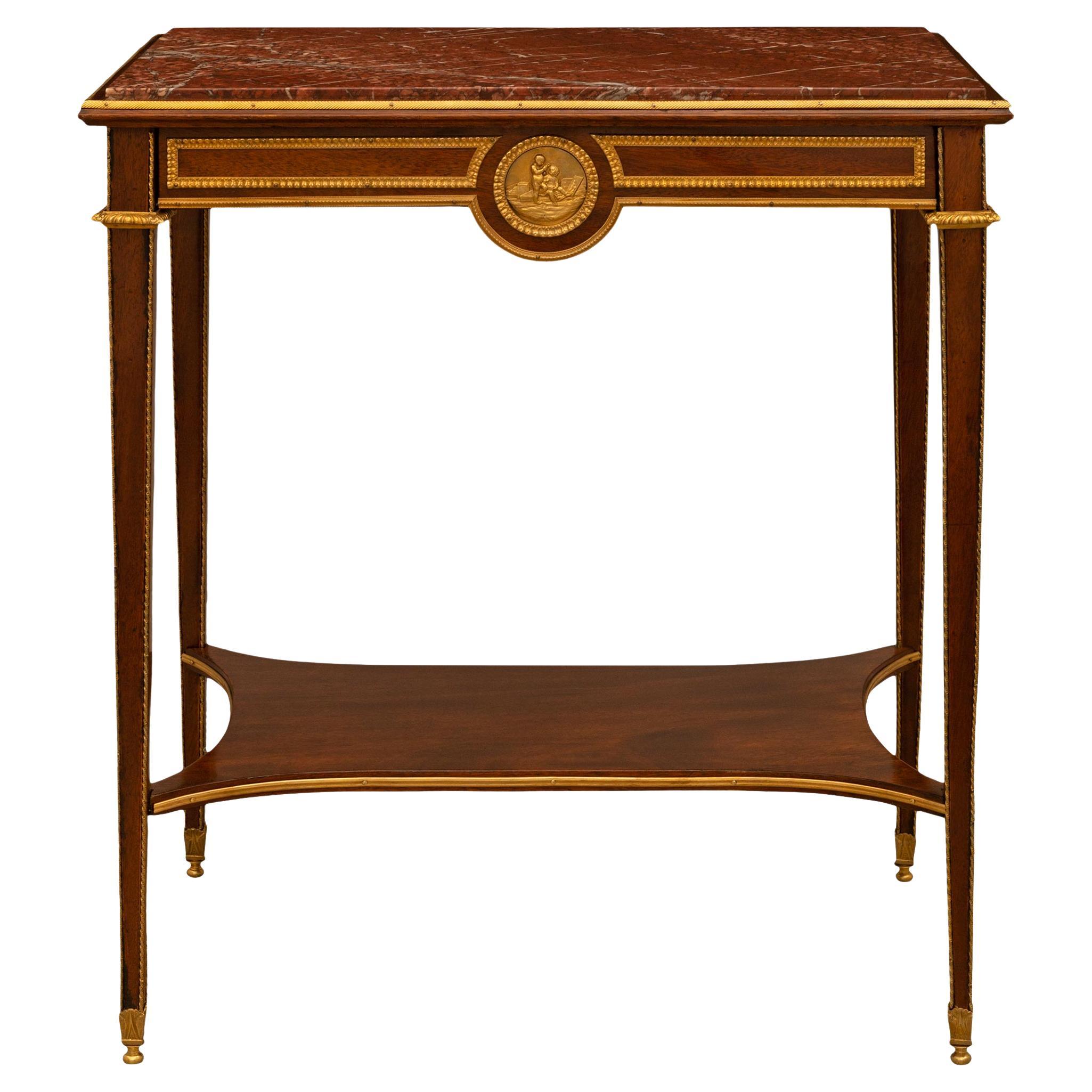 Table d'appoint rectangulaire en acajou de style Louis XVI du milieu du XIXe siècle