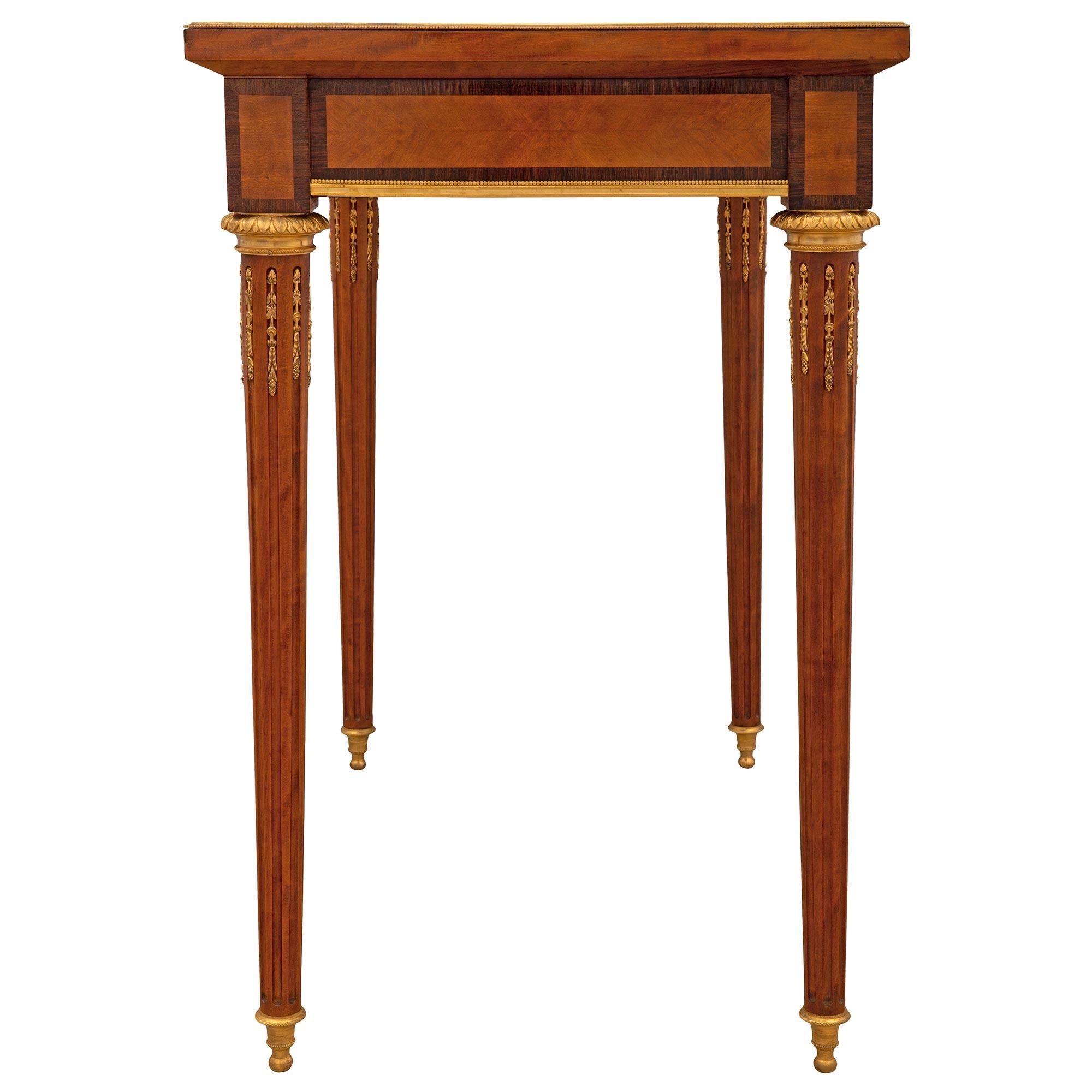 French Mid-19th Century Louis XVI Style Rectangular Side Table For Sale 1