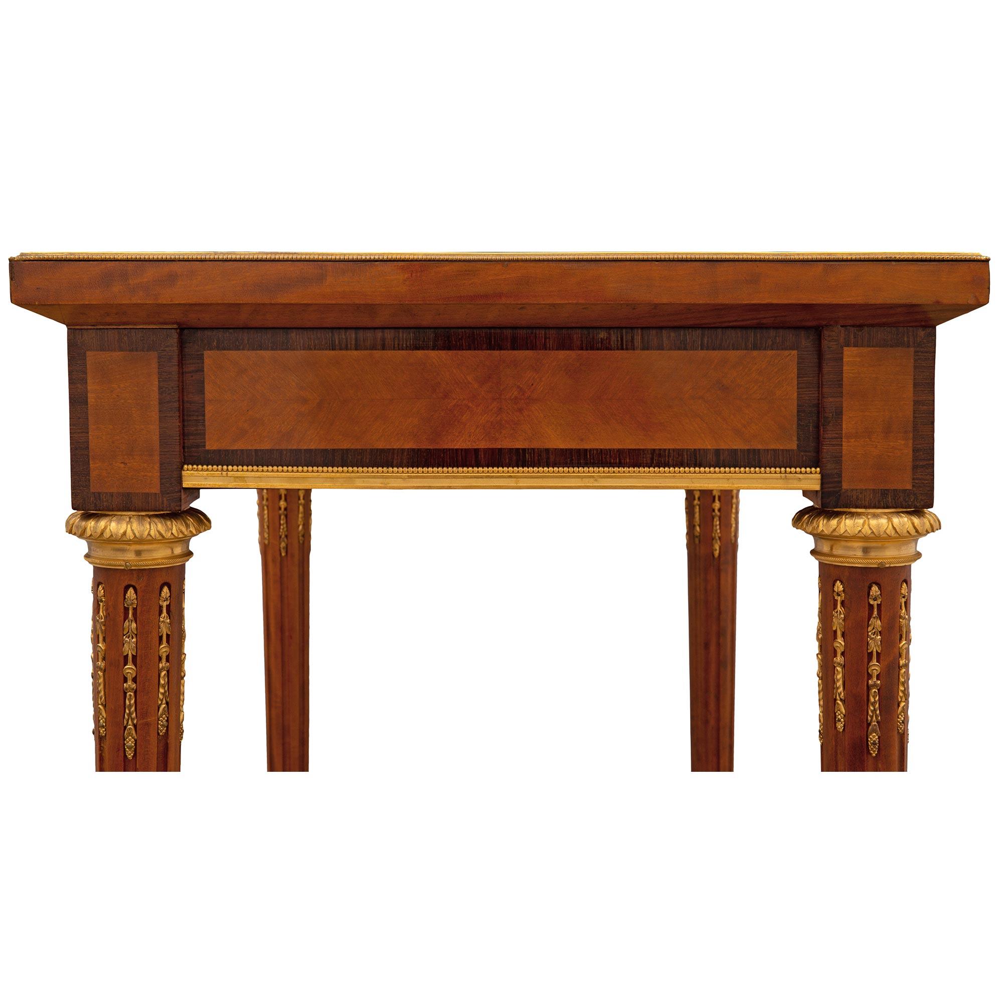 French Mid-19th Century Louis XVI Style Rectangular Side Table For Sale 3