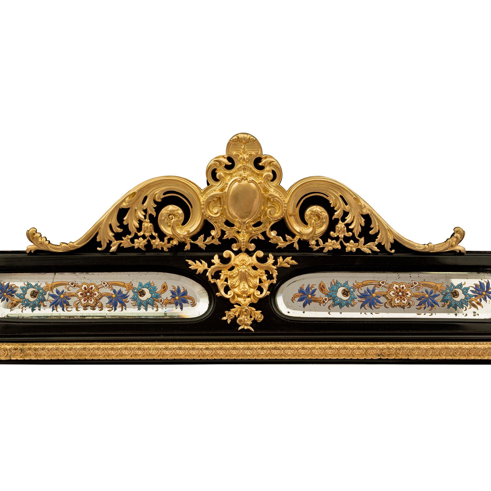 French Mid-19th Century Napoleon III Period Ebony and Ormolu Mirror In Good Condition For Sale In West Palm Beach, FL