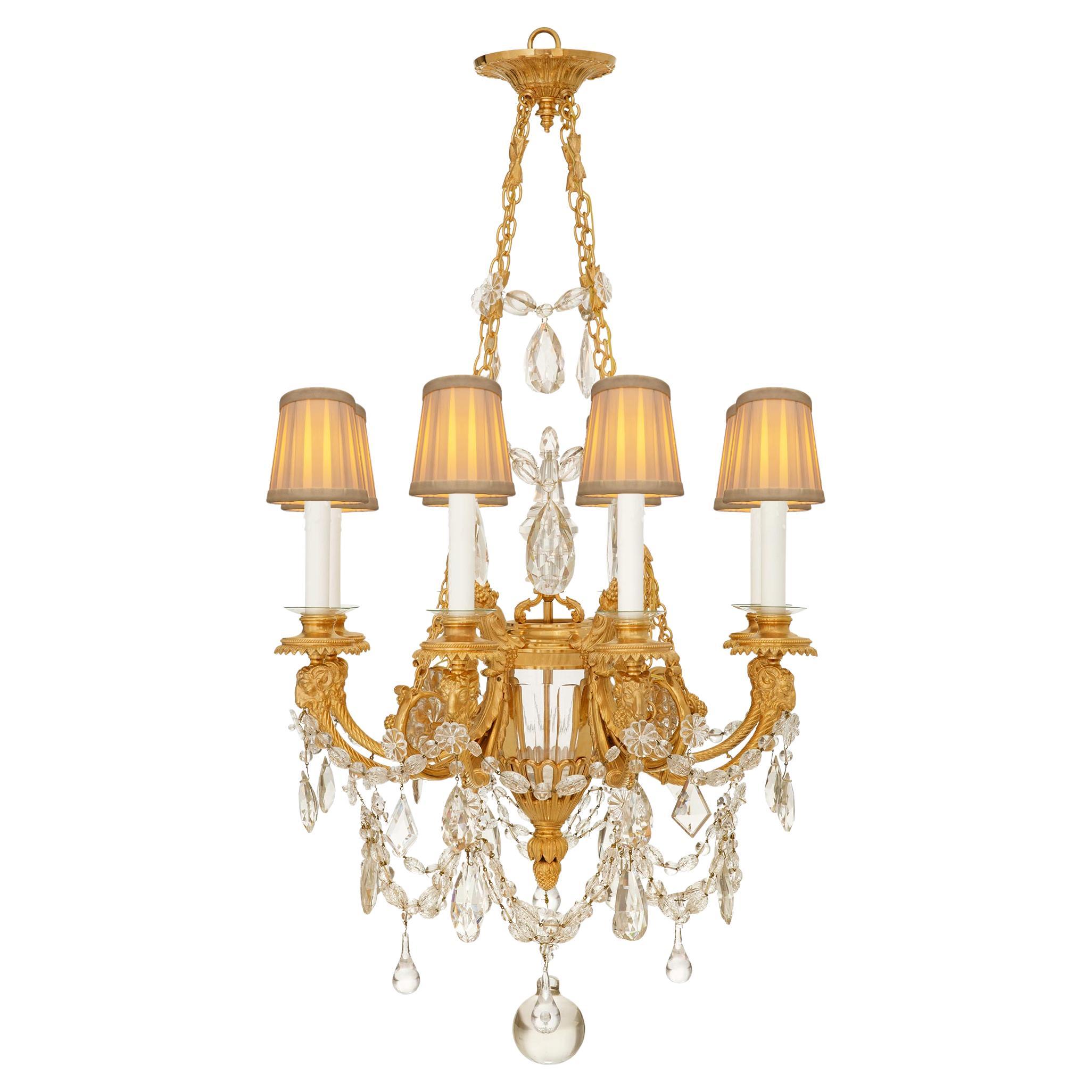 Lampadario francese della metà del XIX secolo in Ormolu, Baccarat e cristallo di rocca in vendita