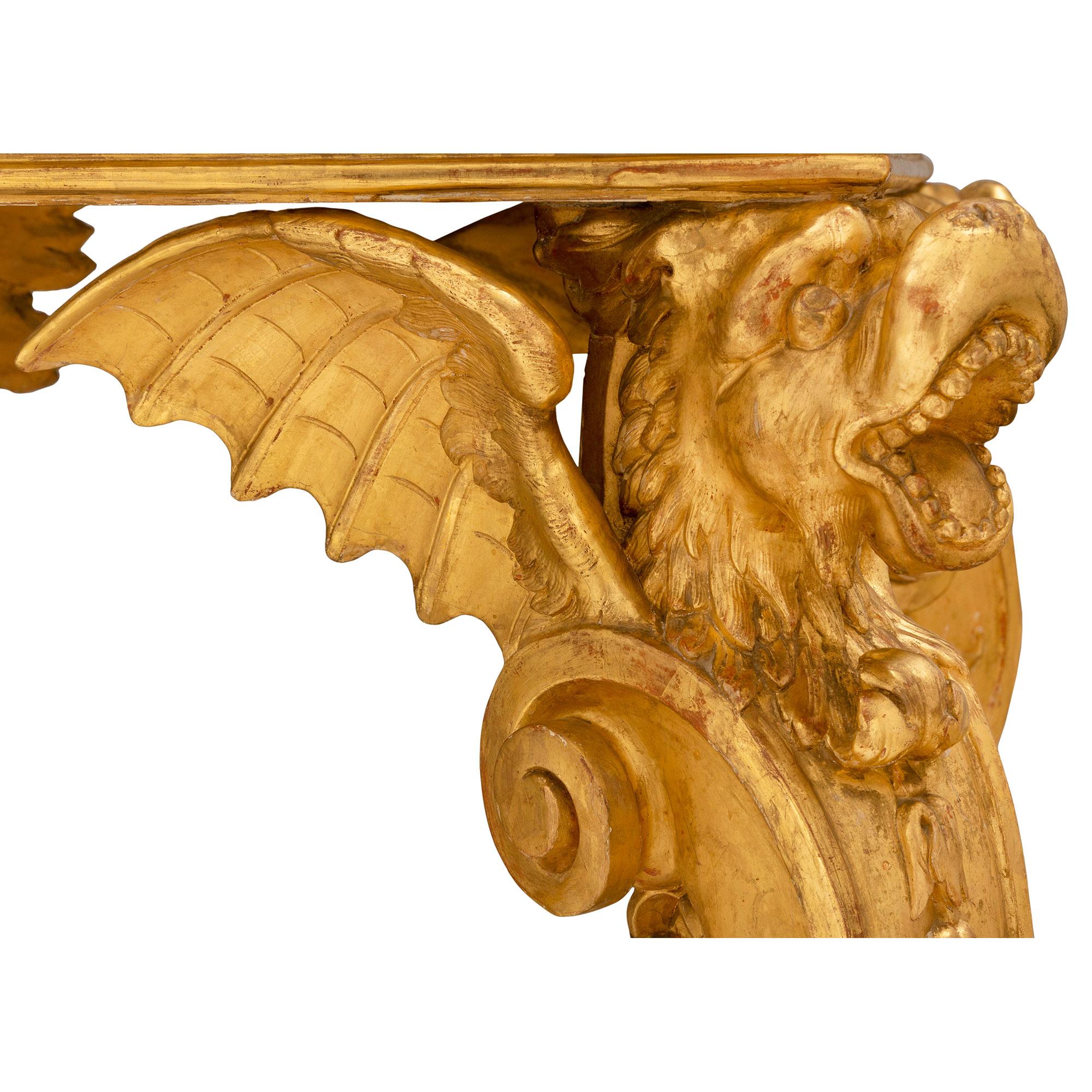 Marbre Table centrale en bois doré et marbre, style Régence, milieu du 19e siècle en vente
