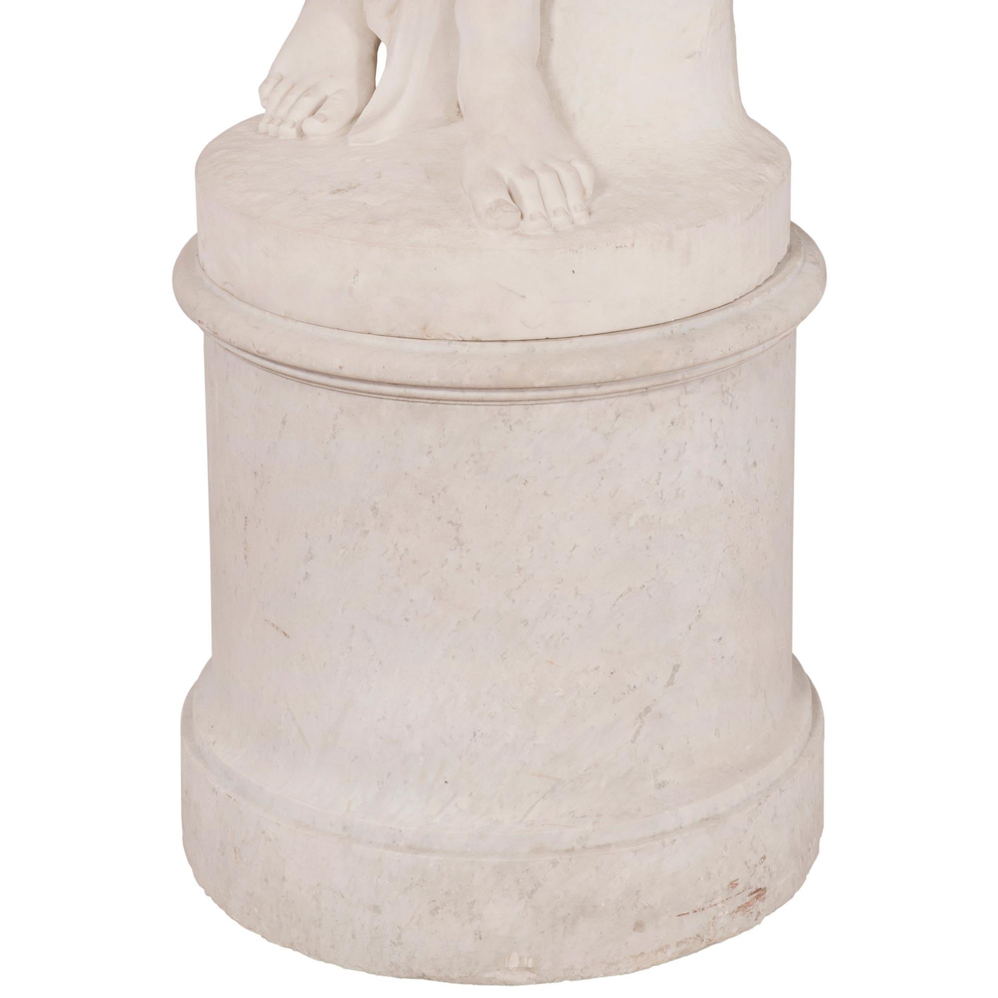 French Mid-19th Century White Carrara Marble Statue For Sale 6