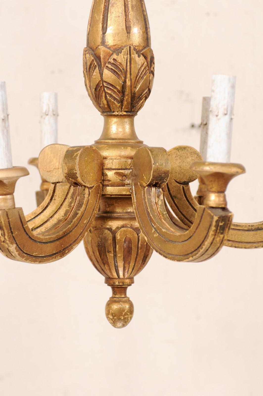 French Mid-20th Century 6-Light Giltwood Chandelier For Sale 5