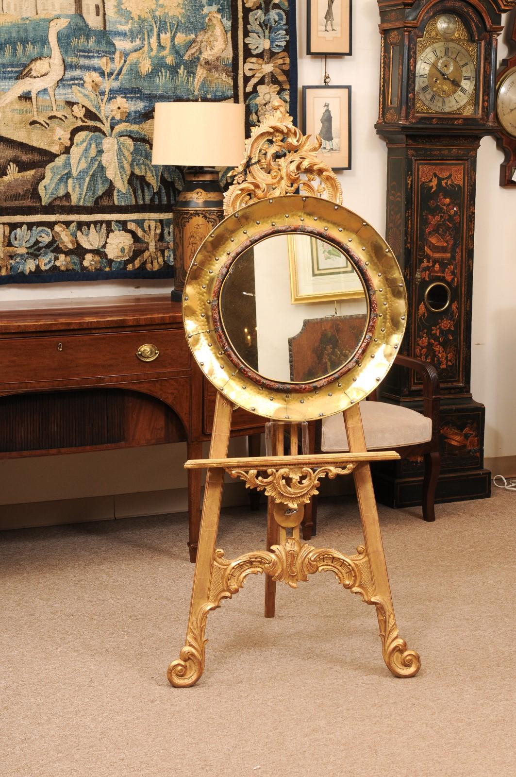 French mid 20th Century Miroir rond en laiton avec rivets en vente 4