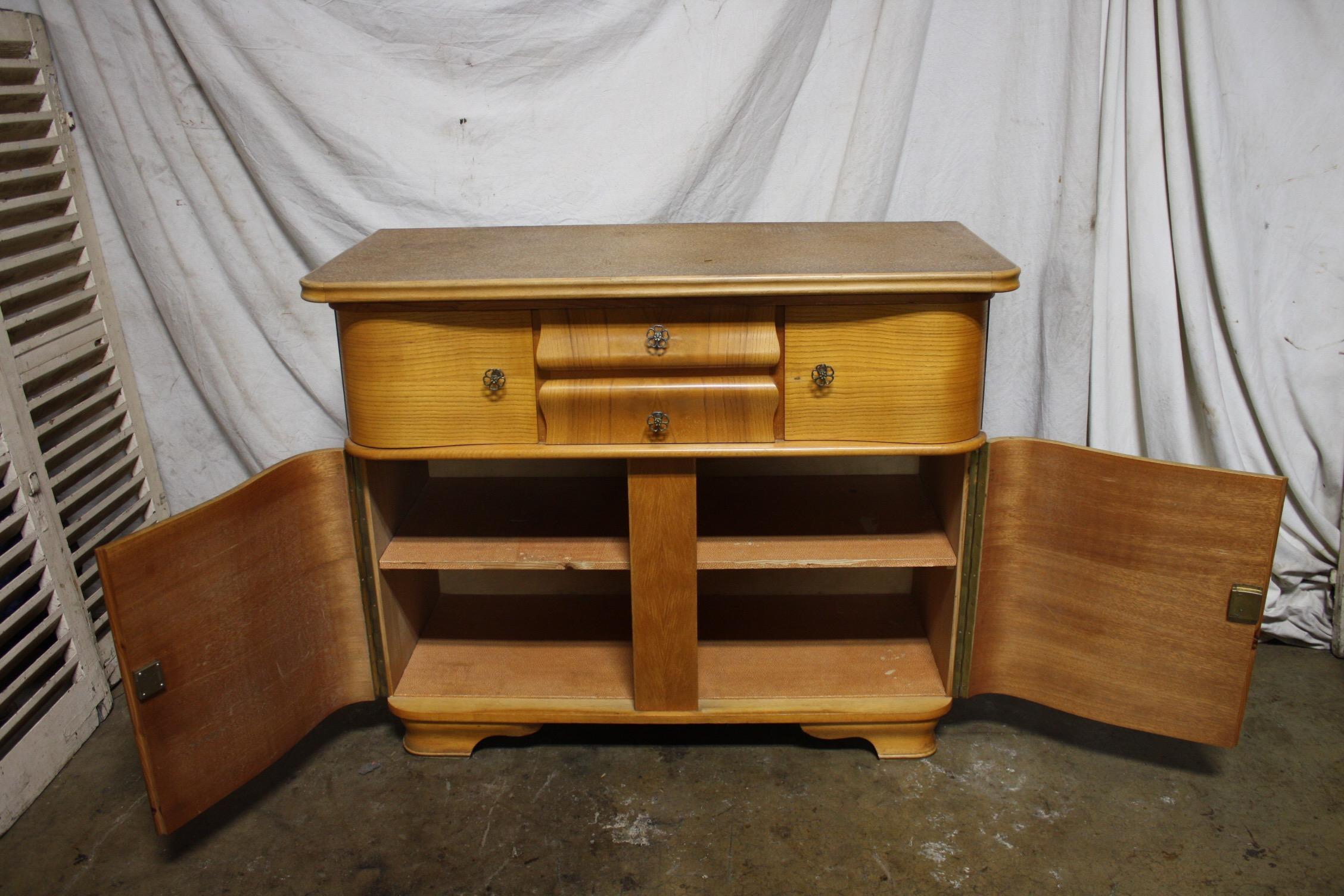 French Mid-20th Century Buffet In Good Condition For Sale In Stockbridge, GA