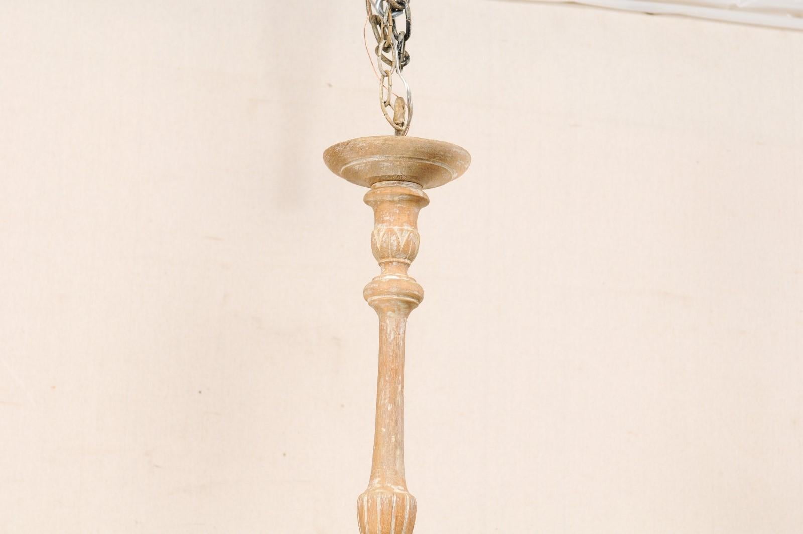 French Mid-20th Century Carved Wood Chandelier with White Painted Accents 4