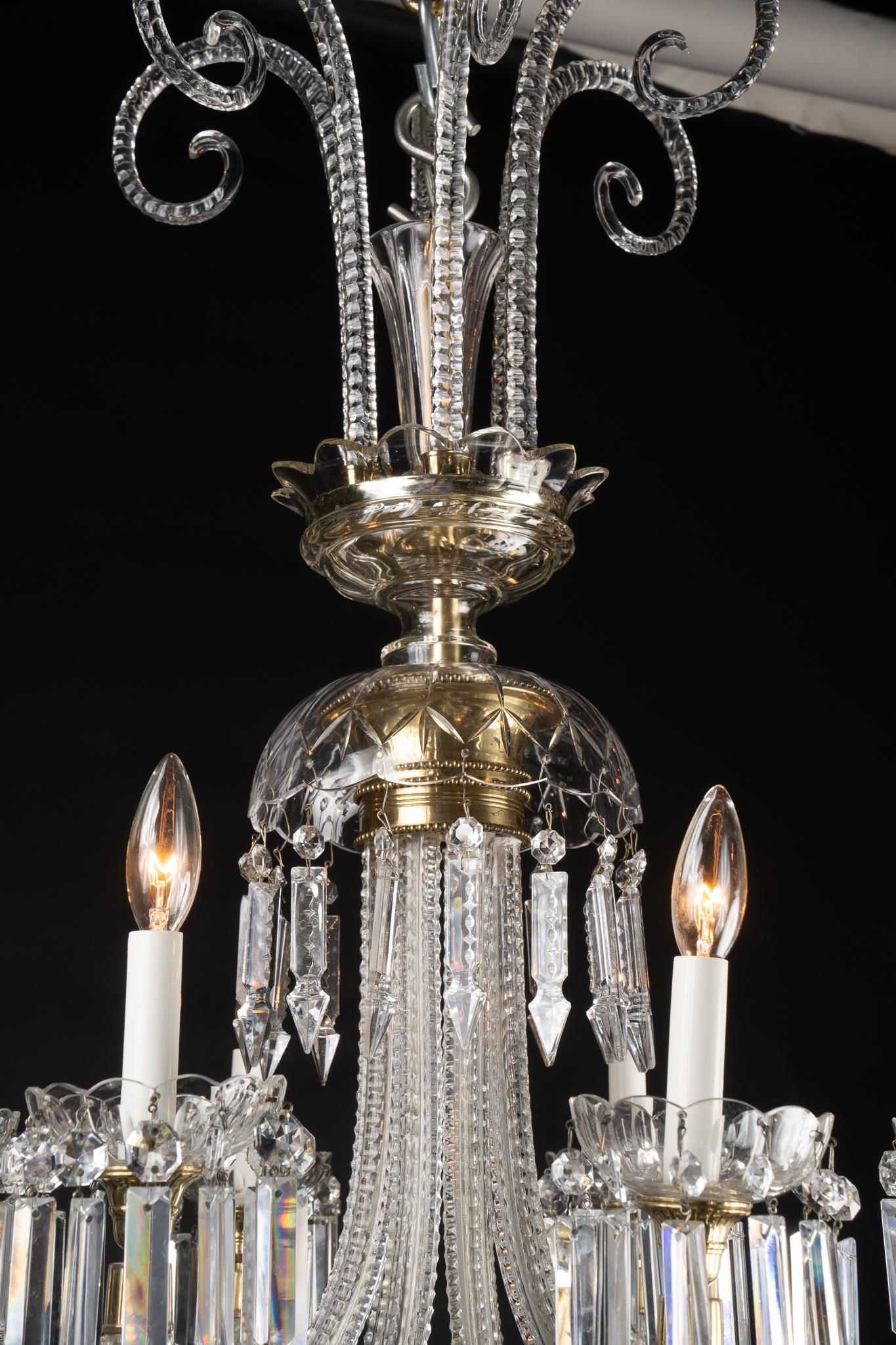 French Mid 20th Century Crystal Chandelier In Good Condition For Sale In New Orleans, LA