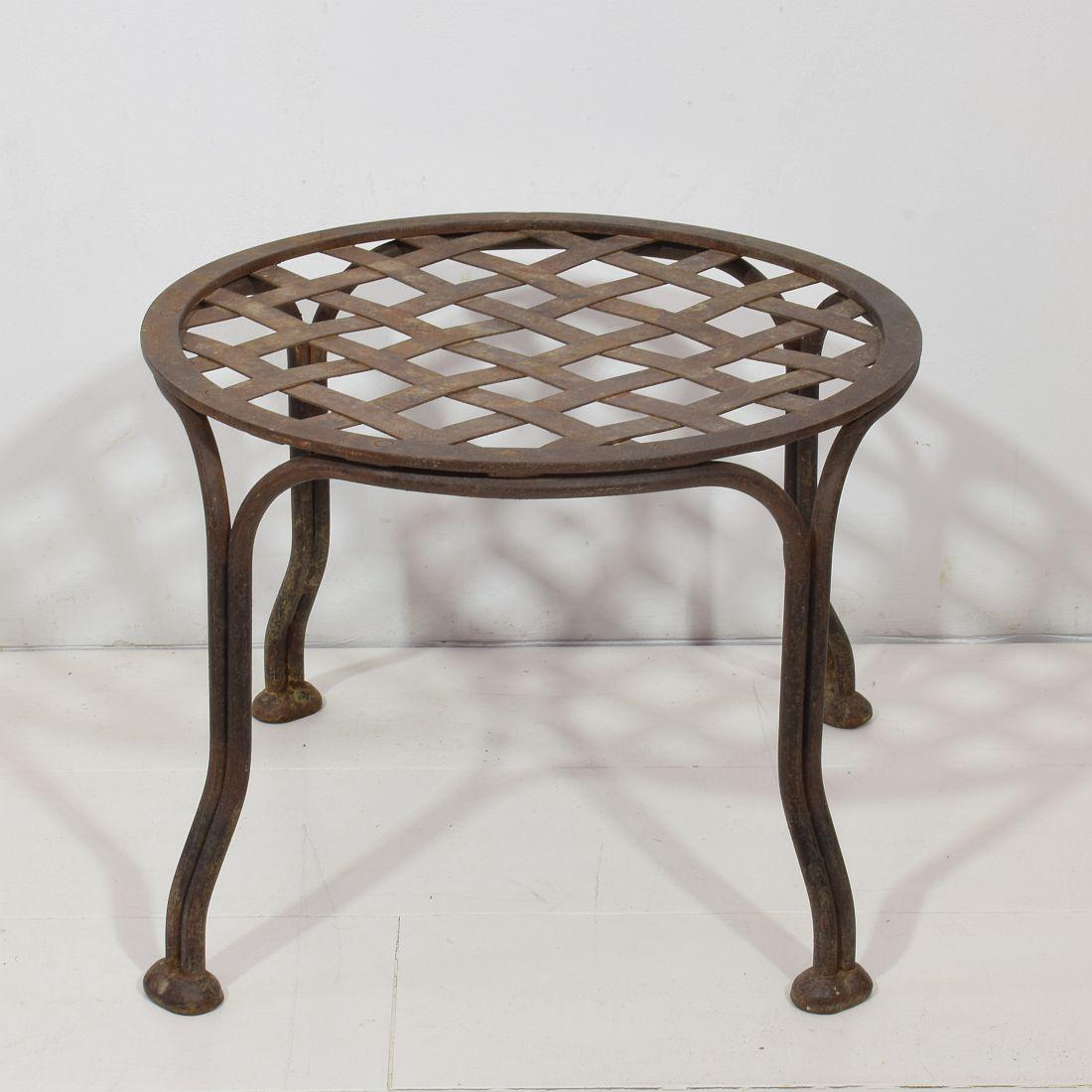 French Mid-20th Century Iron Stool or Tabouret For Sale 1