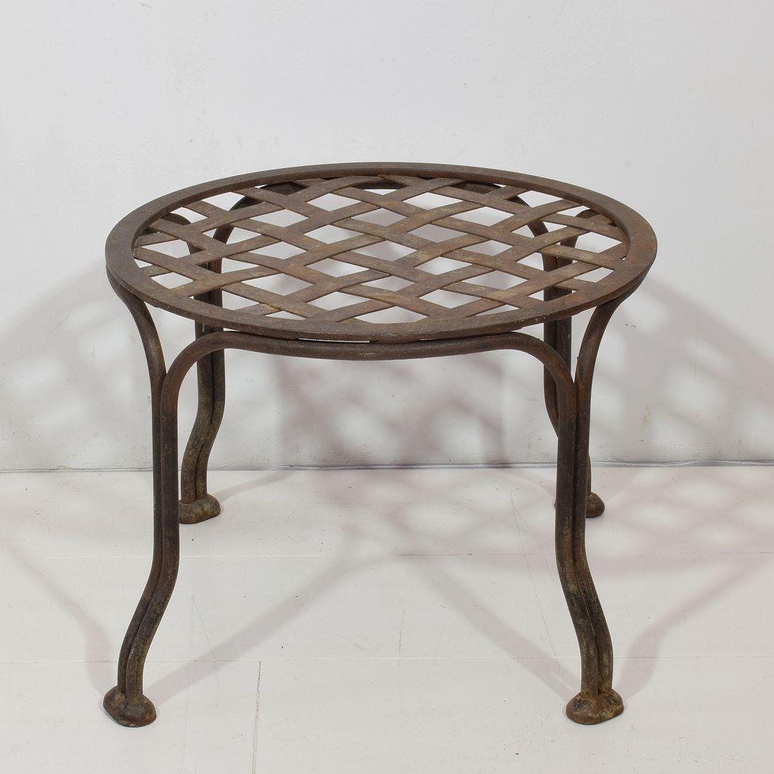 French Mid-20th Century Iron Stool or Tabouret For Sale 3