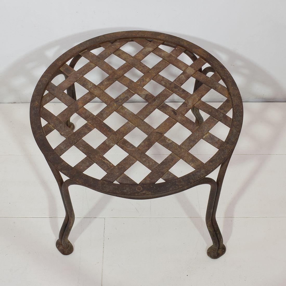 French Mid-20th Century Iron Stool or Tabouret For Sale 4