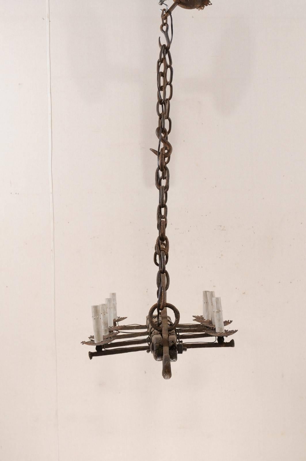 French Mid-20th Century Long Wood Beam and Iron Eight-Light Chandelier For Sale 1