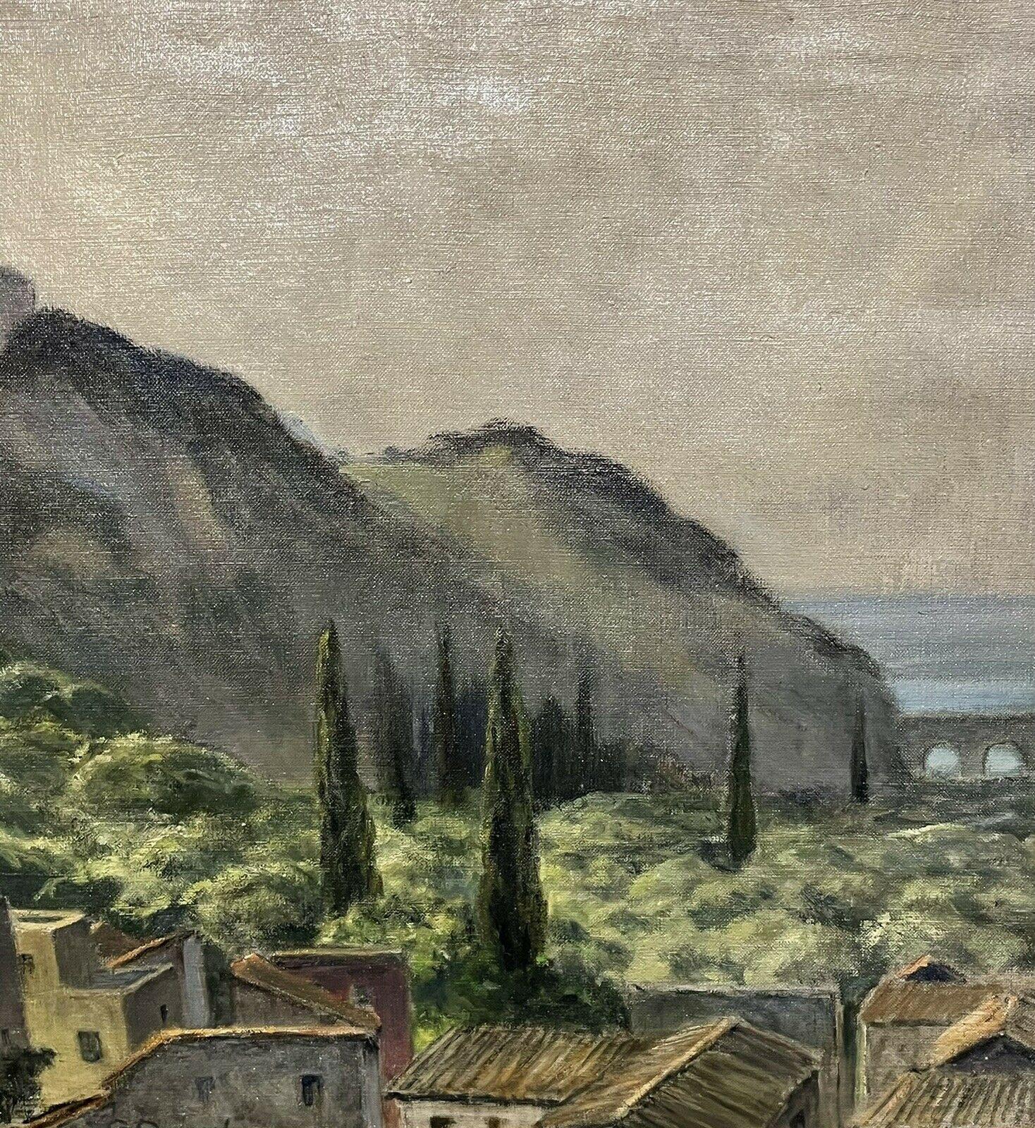Paisaje nebuloso de la Provenza, pintura al óleo impresionista francesa firmada en los años 50 - Landscape Painting Gris de French mid 20th