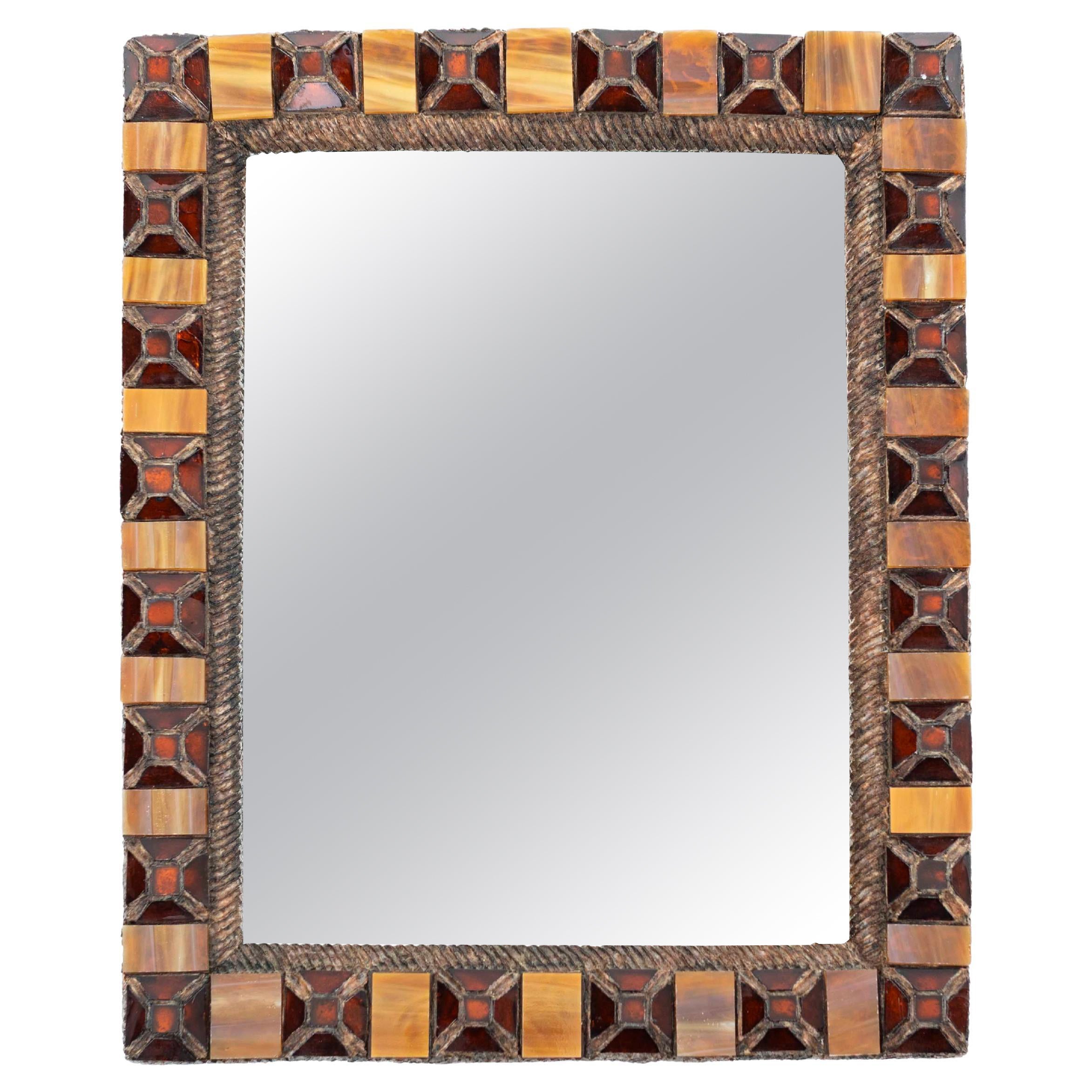 Miroir en résine et verre mosaïque dans le style de Line Vautrin années 1960 en vente