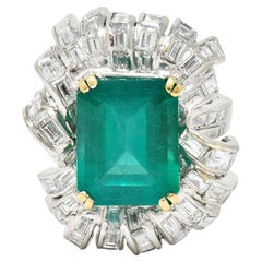 French Mid-Century 11.65 Carats Emerald Diamond Platinum 18 Karat Gold Ring