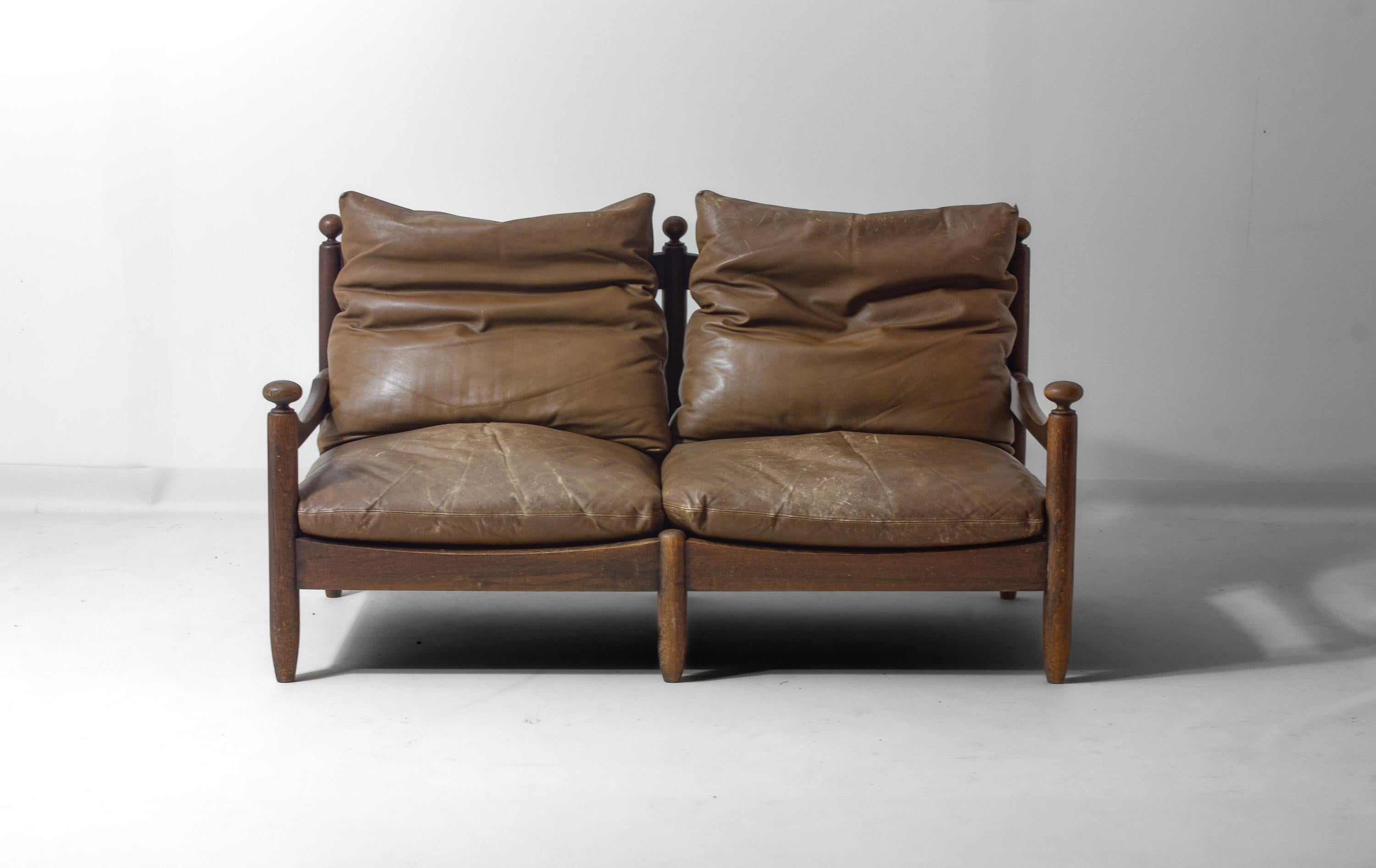 Poltrona francese a due posti della metà del secolo scorso in Oak e pelle in vendita 8