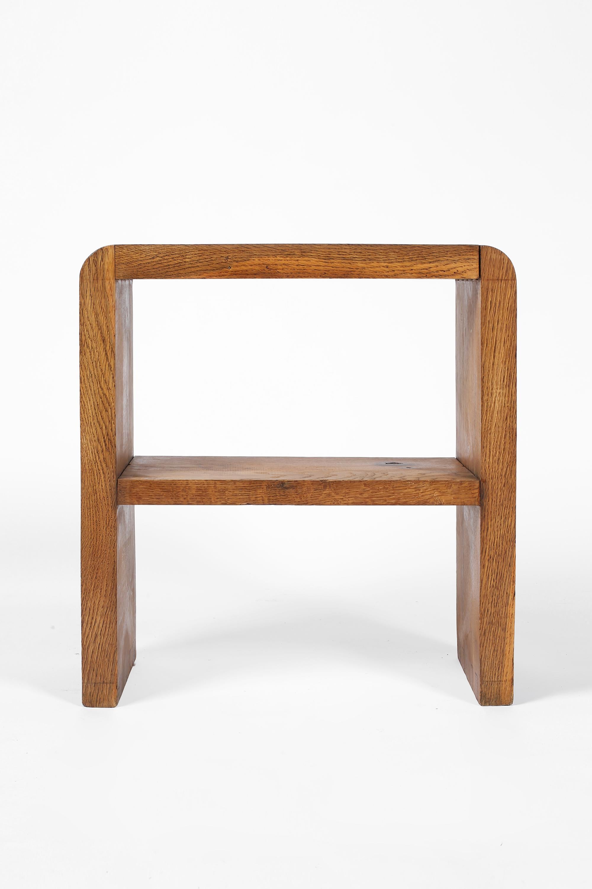 French Mid Century 1960s Chapo Style Oak Side Table In Good Condition For Sale In London, GB
