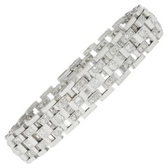 French Mid-Century 4.20 CTW Diamond Platinum Vintage Panther Link Bracelet