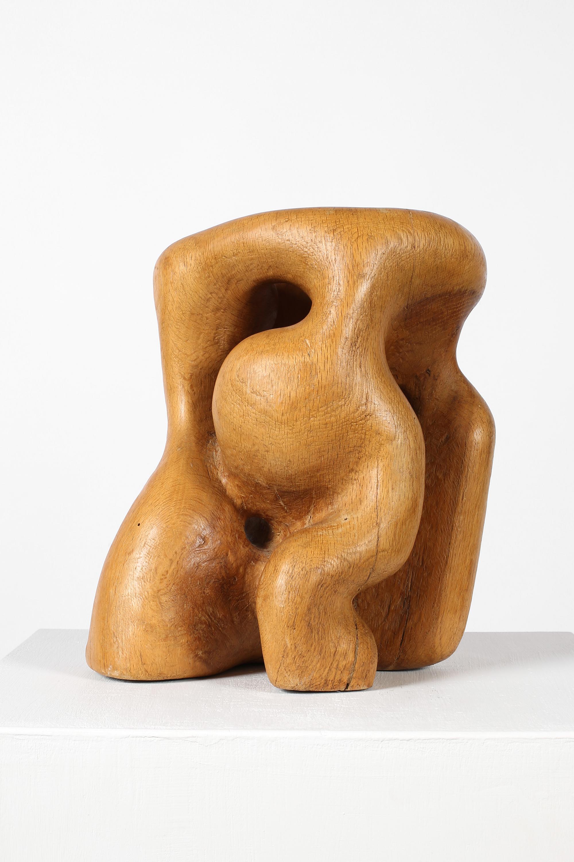 Sculpture française abstraite de forme libre en bois sculpté du milieu du siècle dernier Bon état - En vente à London, GB