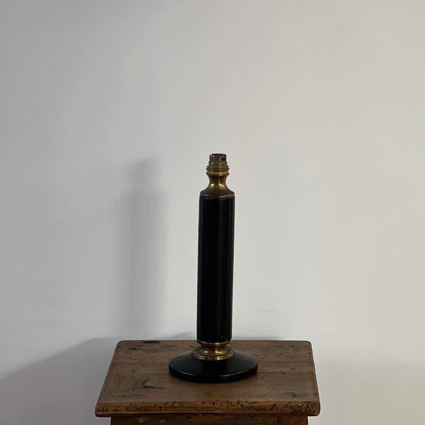 20th Century French Mid-Century Black Leather and Brass Table Lamp For Sale