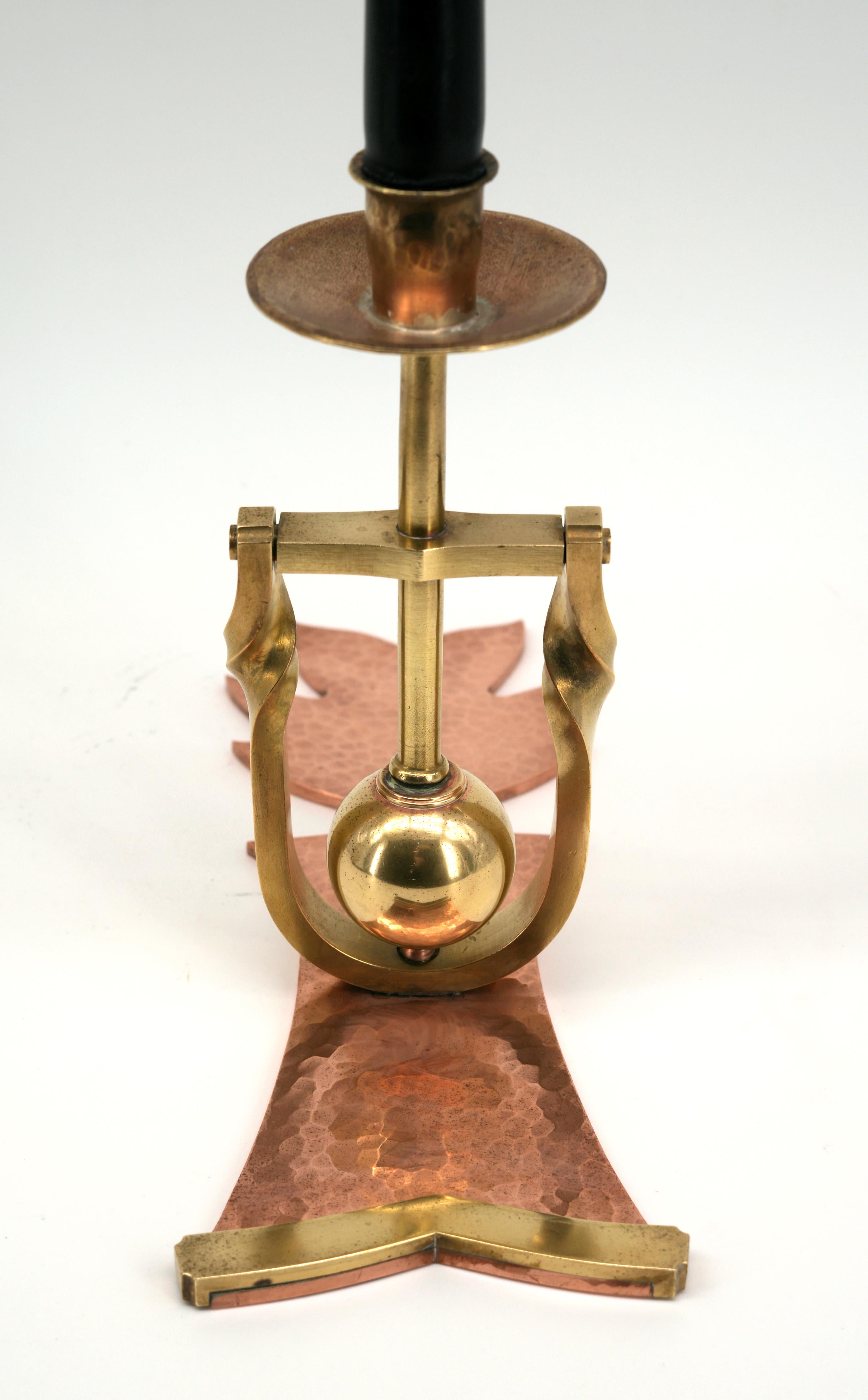 Französische Mid-Century-Boot-Kerzenleuchter, 1940er-Jahre (Mitte des 20. Jahrhunderts) im Angebot